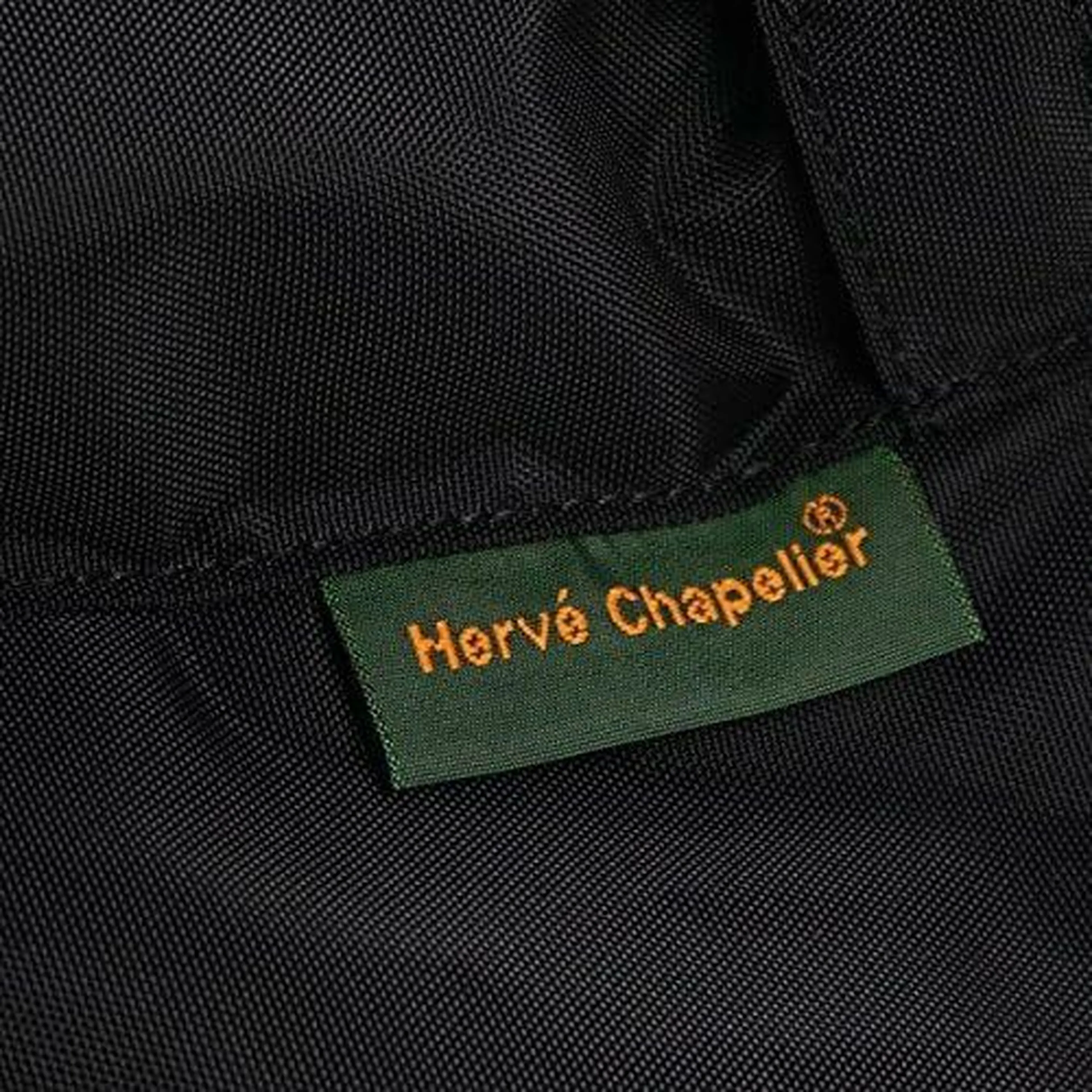 エルベシャプリエのリュック3種を紹介！人気の理由や偽物の見分け方法