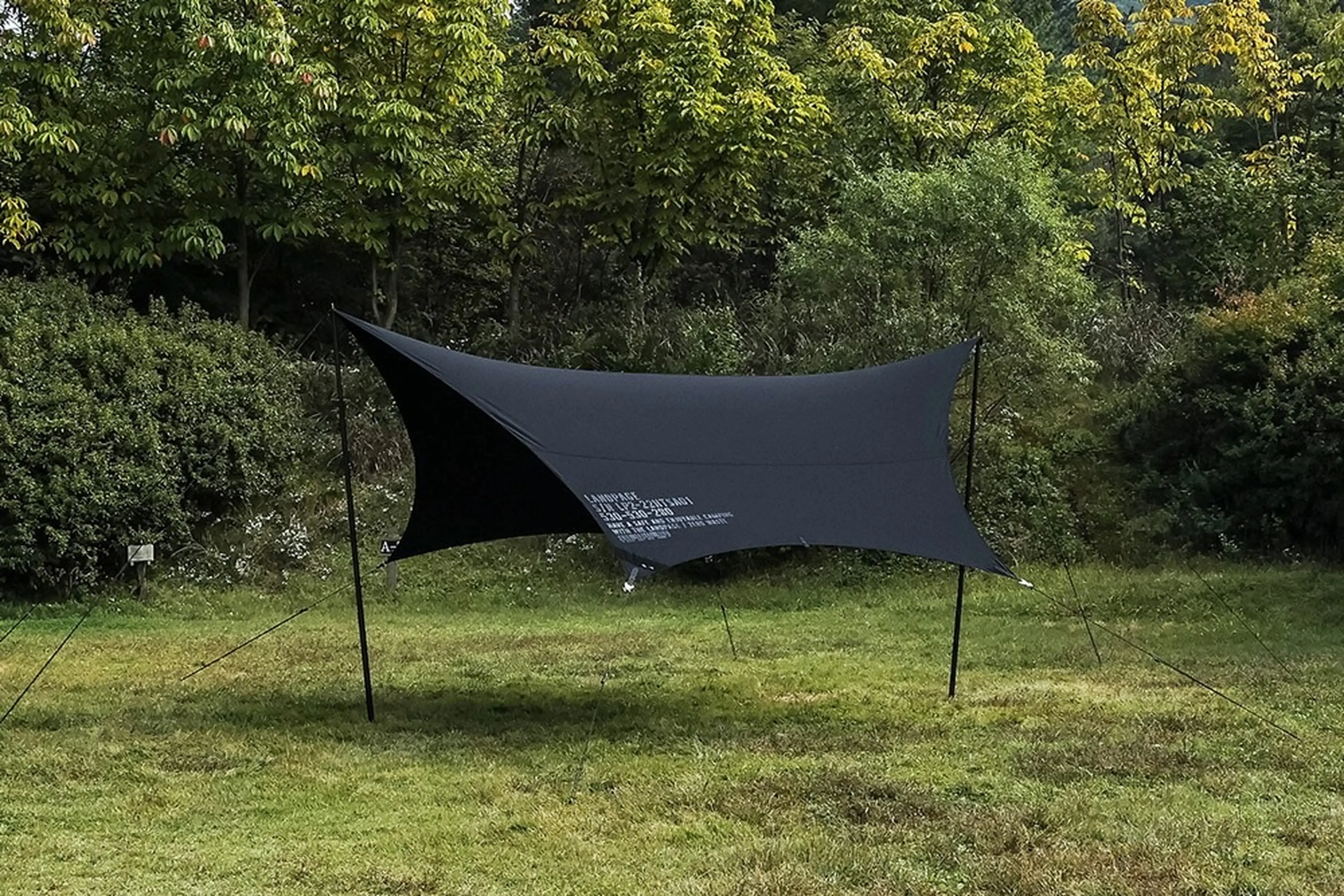 キャンプサイトの統一感は“黒幕”が左右する！「ブラックテント＆タープ