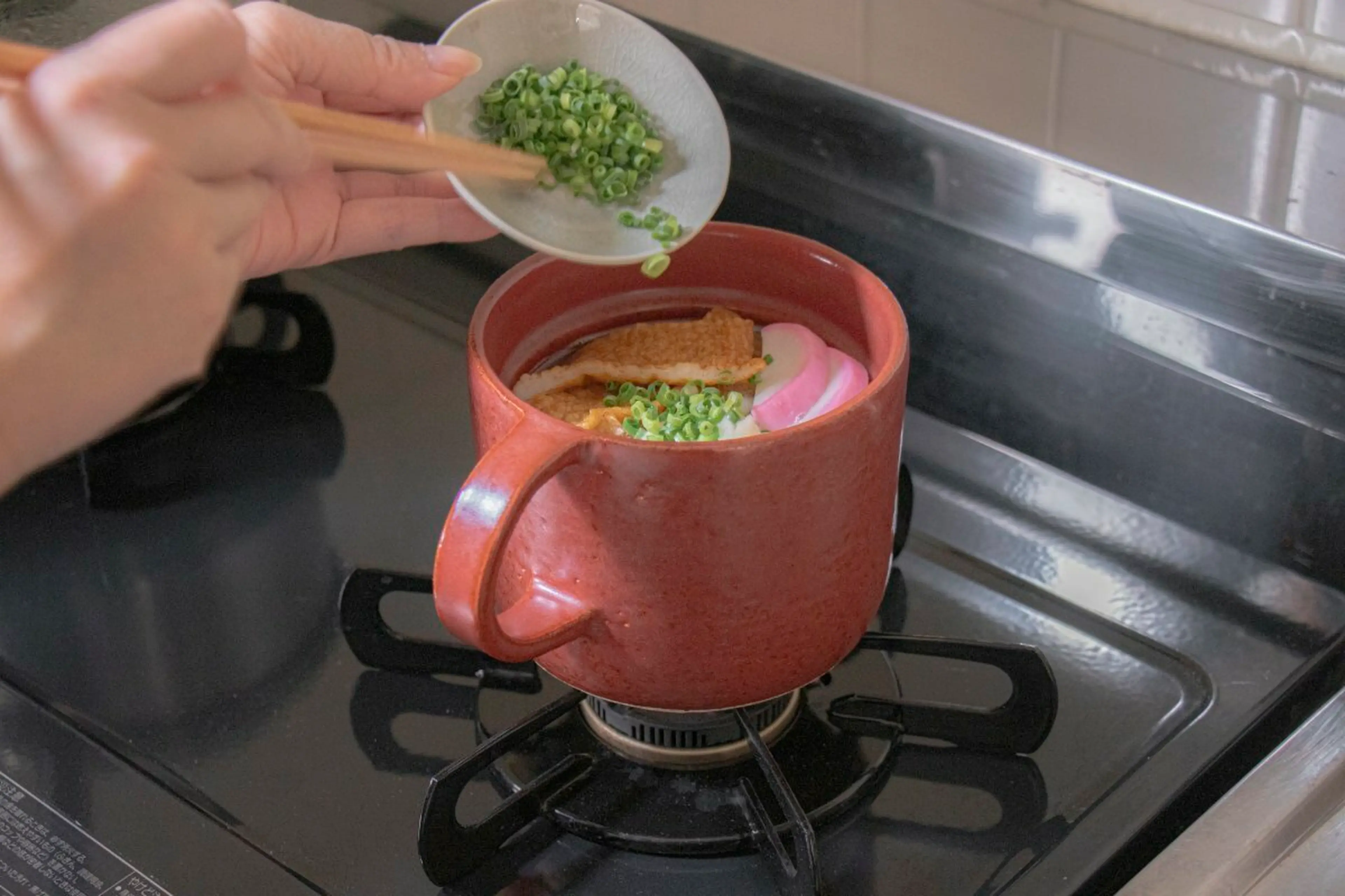 ほったらかしで極ウマご飯に！マグカップ土鍋「おまぐはん」に第二段が