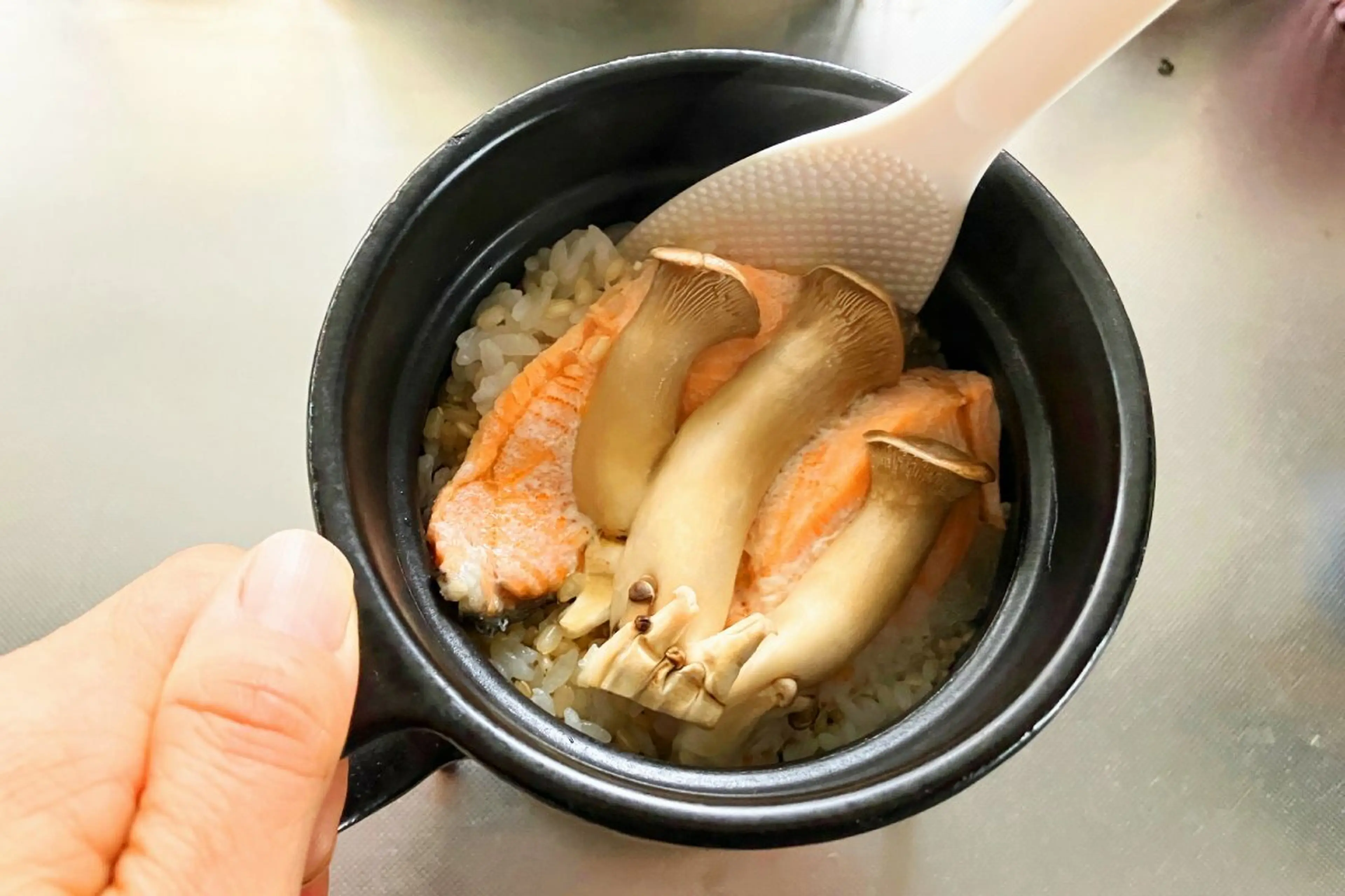 ほったらかしで極ウマご飯に！マグカップ土鍋「おまぐはん」に第二段が