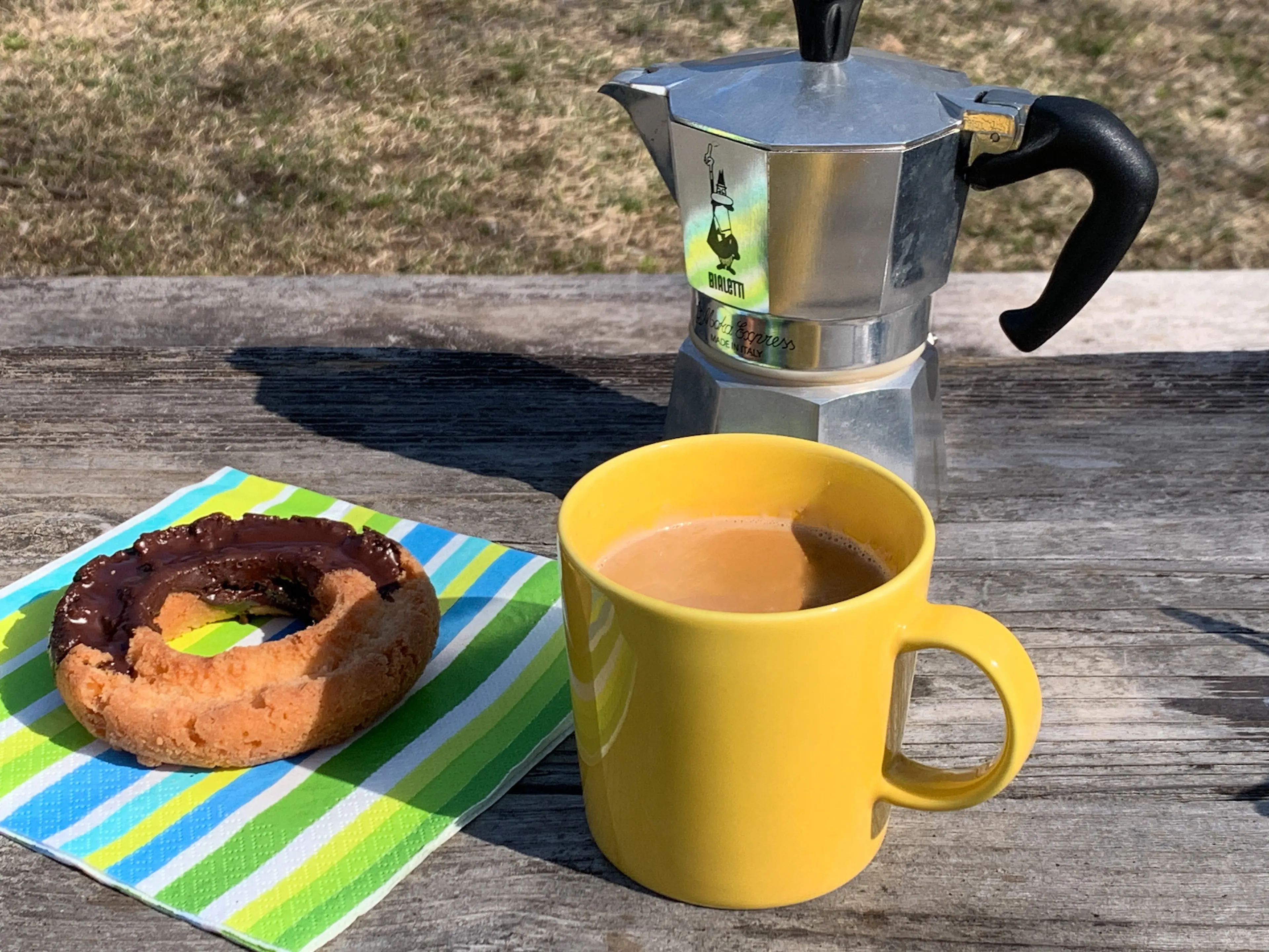 マキネッタでキャンプのコーヒータイムが充実！ビアレッティの「モカ