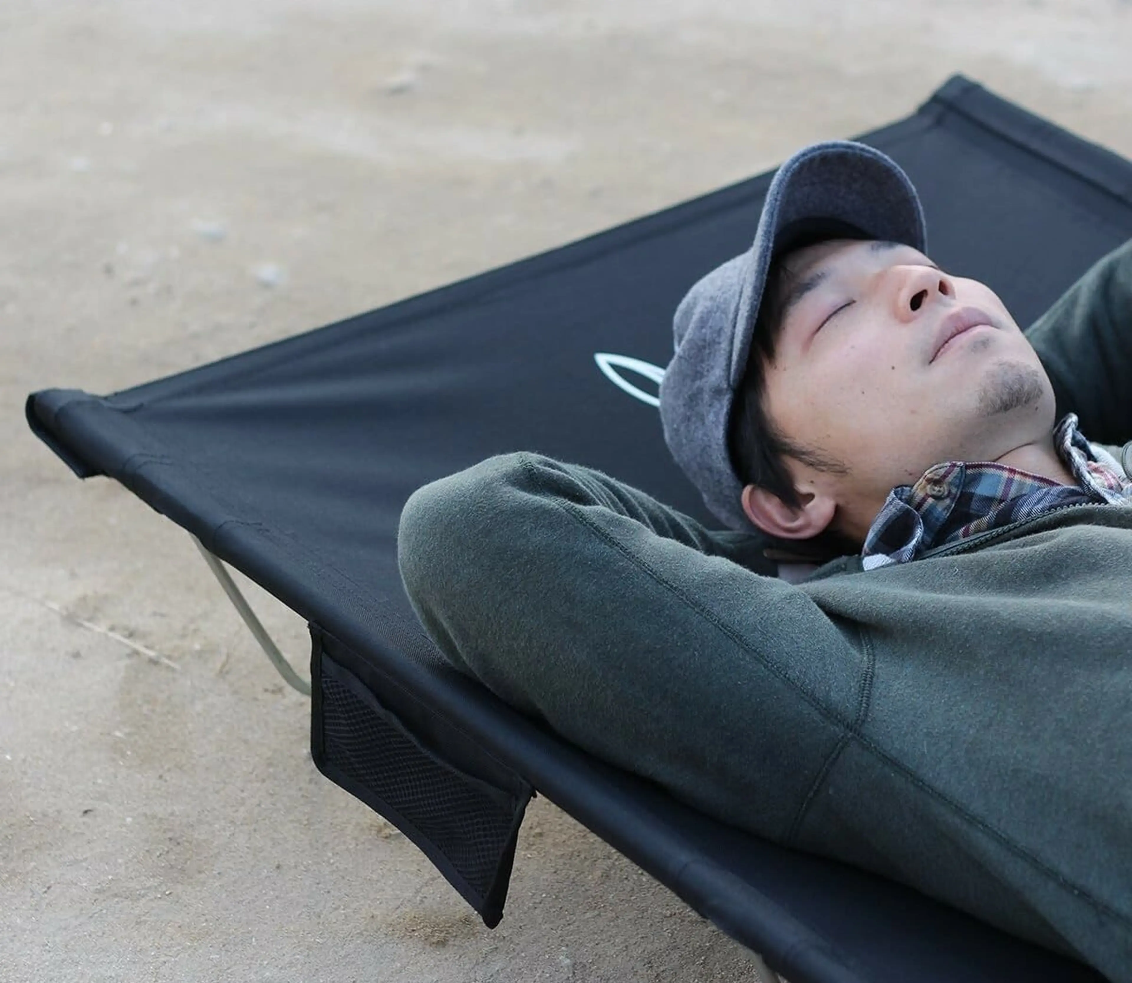 DOD ワイドキャンピングベッド　ブラック　コット　2セット DOD ワイドキャンピングベッド 2個セット DOD コット ワイド