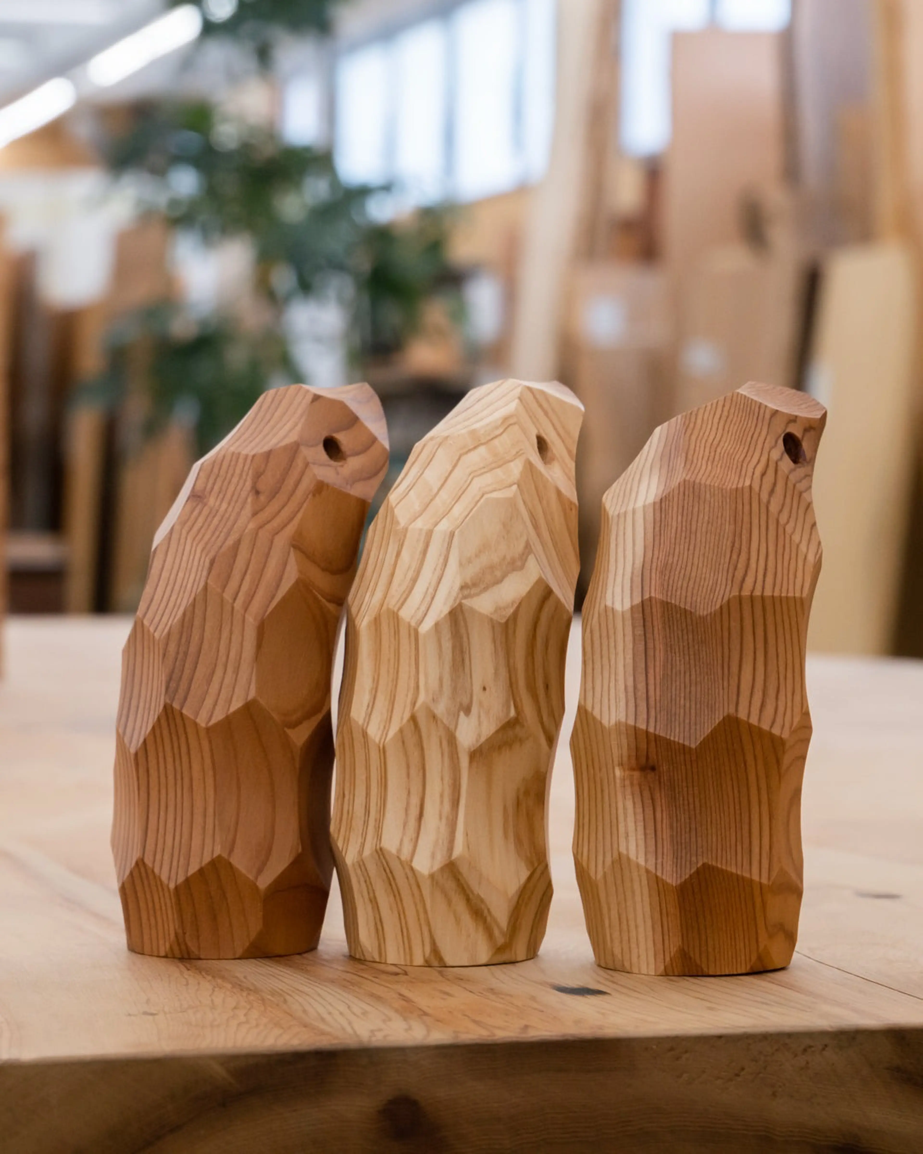 創業108年の材木店が営む、木工ギアブランド「Re:gro wood work's