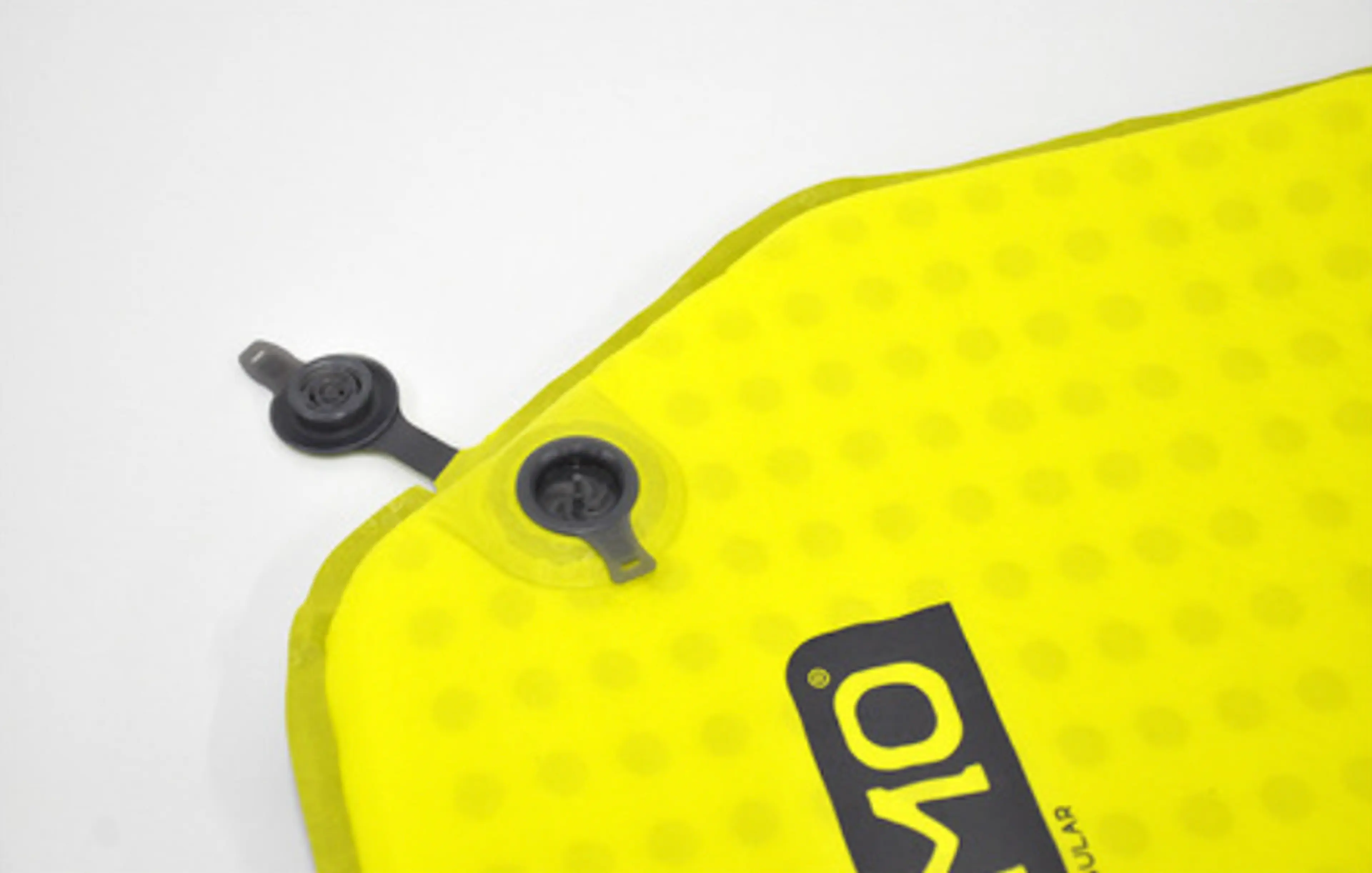 インフレーターマットのおすすめ5選！コンパクトな登山用や軽量モデル