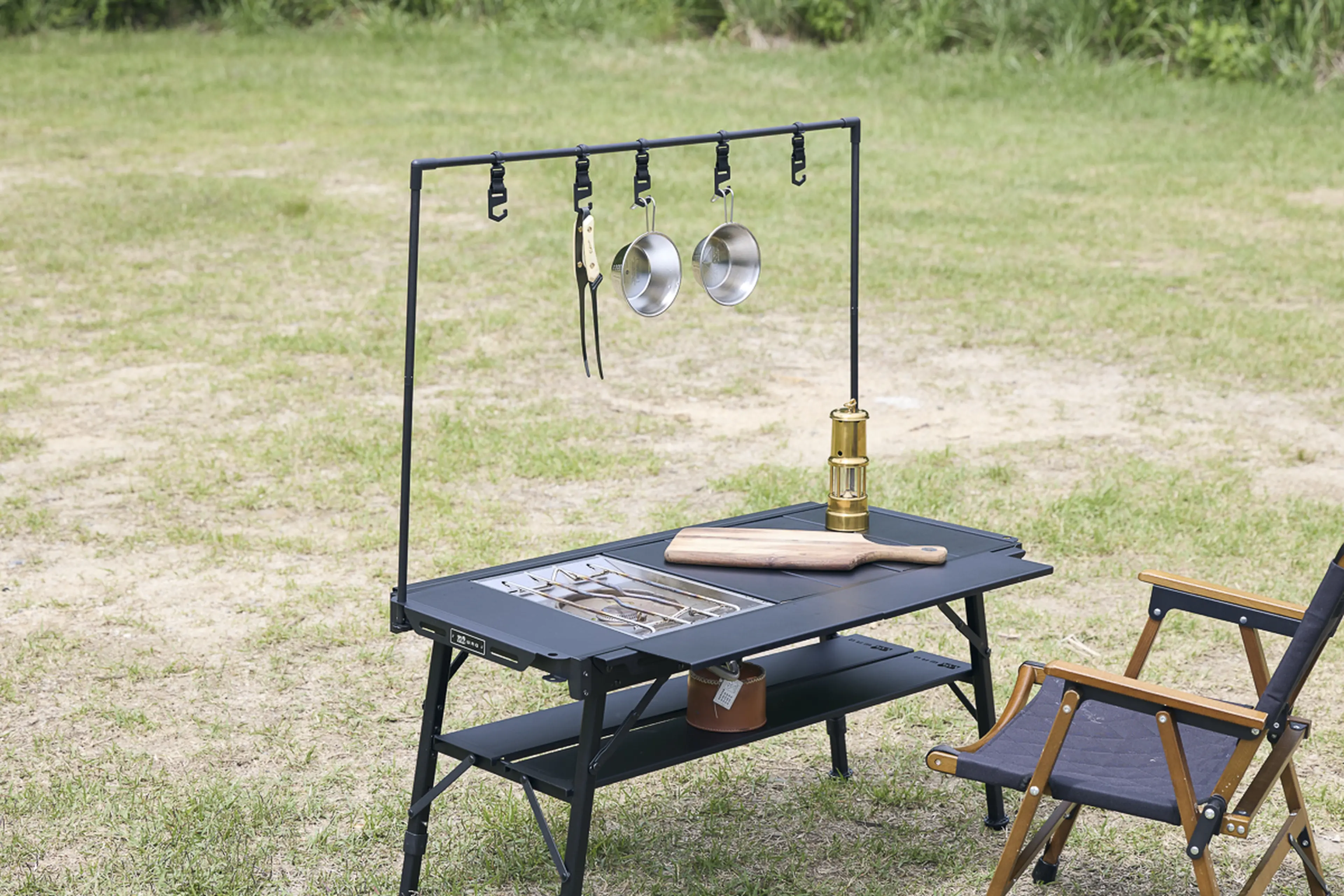 WAQマルチアイアンテーブル W92×D44×H40~45cm WAQからマルチローテーブル「WAQ MULTI IRON TABLE」登場