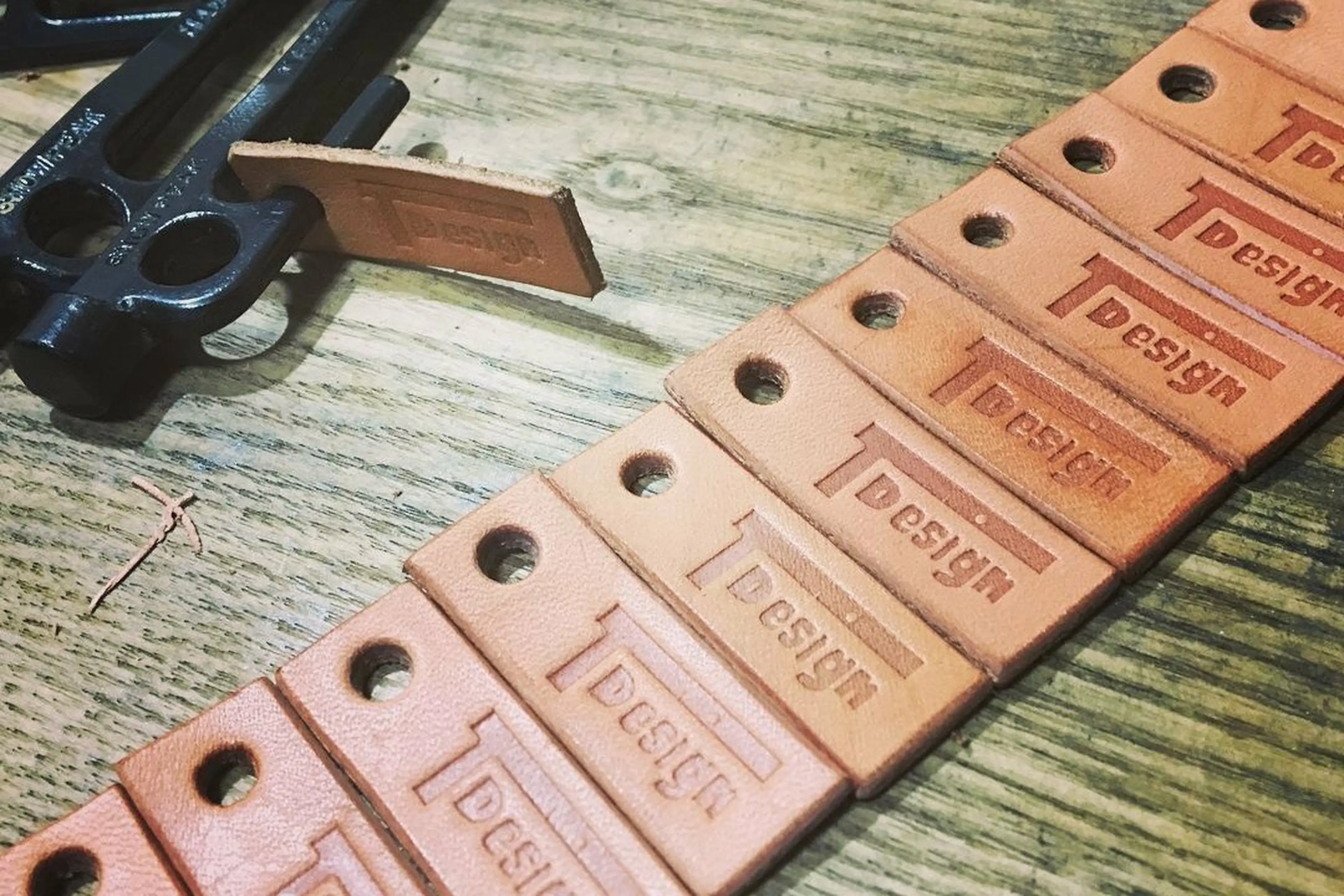 T-DESIGN】“お父さんのお小遣いで買える”が信条！心躍る個性派ギア