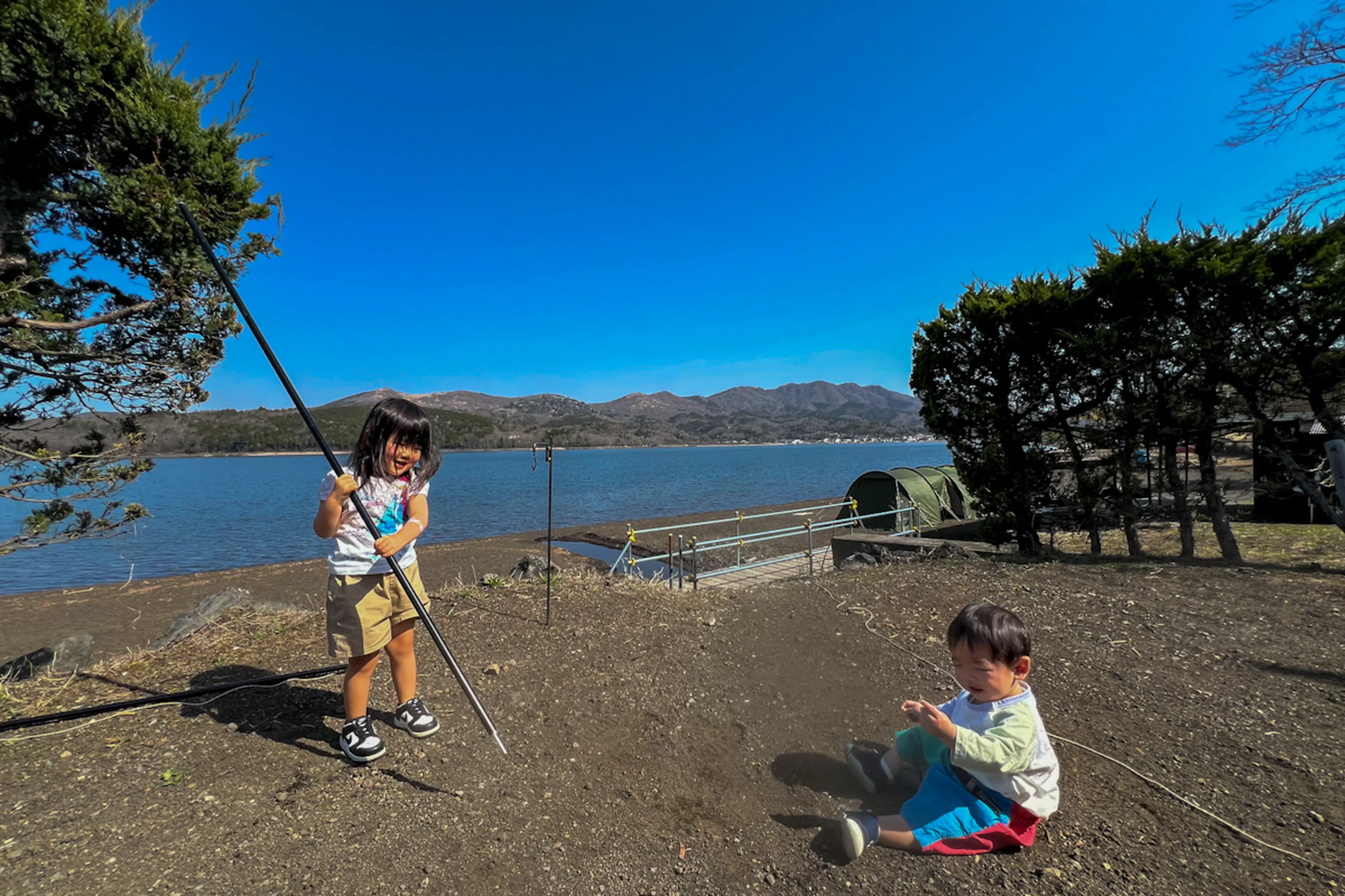 山中湖畔で富士山が見えるキャンプ場「the 508」 | キャンプ