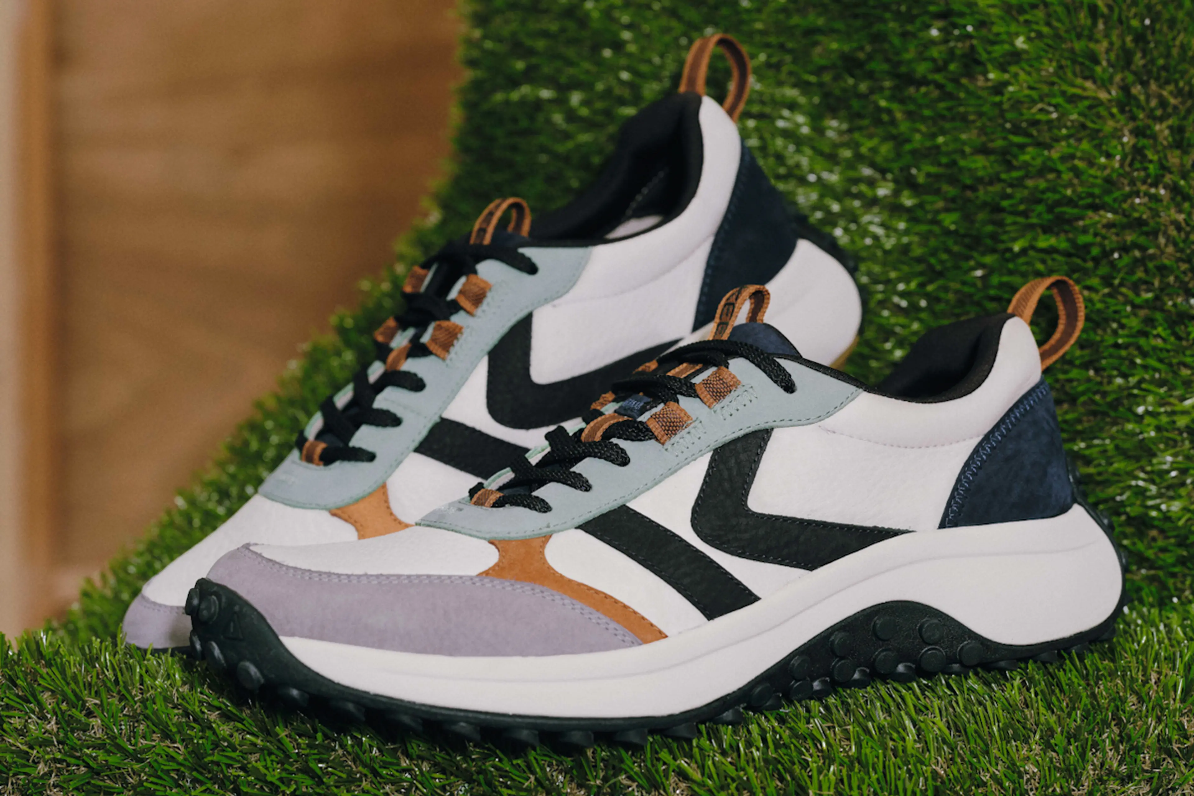 KEENから“日常に映える”シティトレイルシューズが登場！ | キャンプ