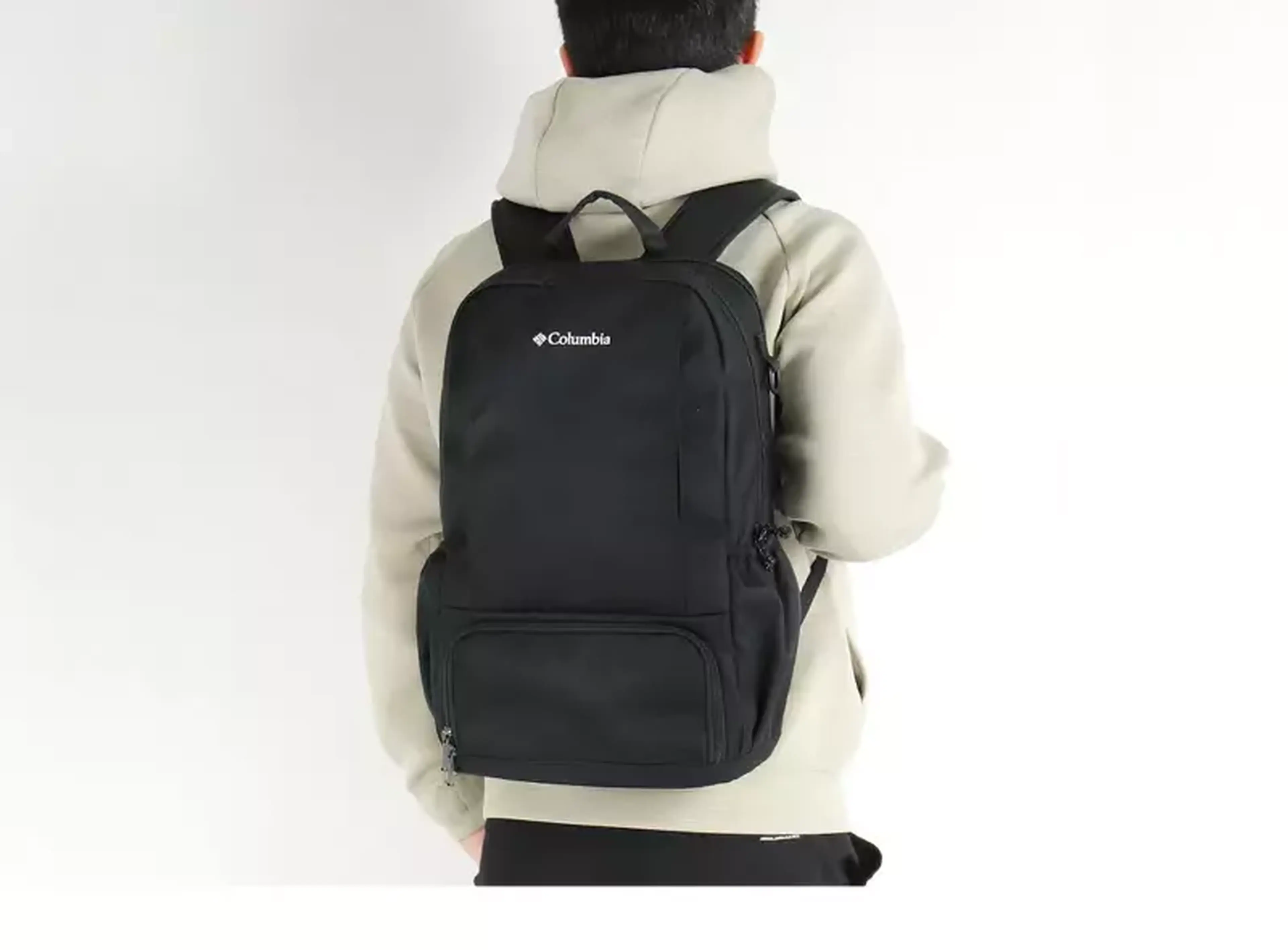 コロンビアの20Lサイズのリュック2種類を解説！使いやすさが人気 