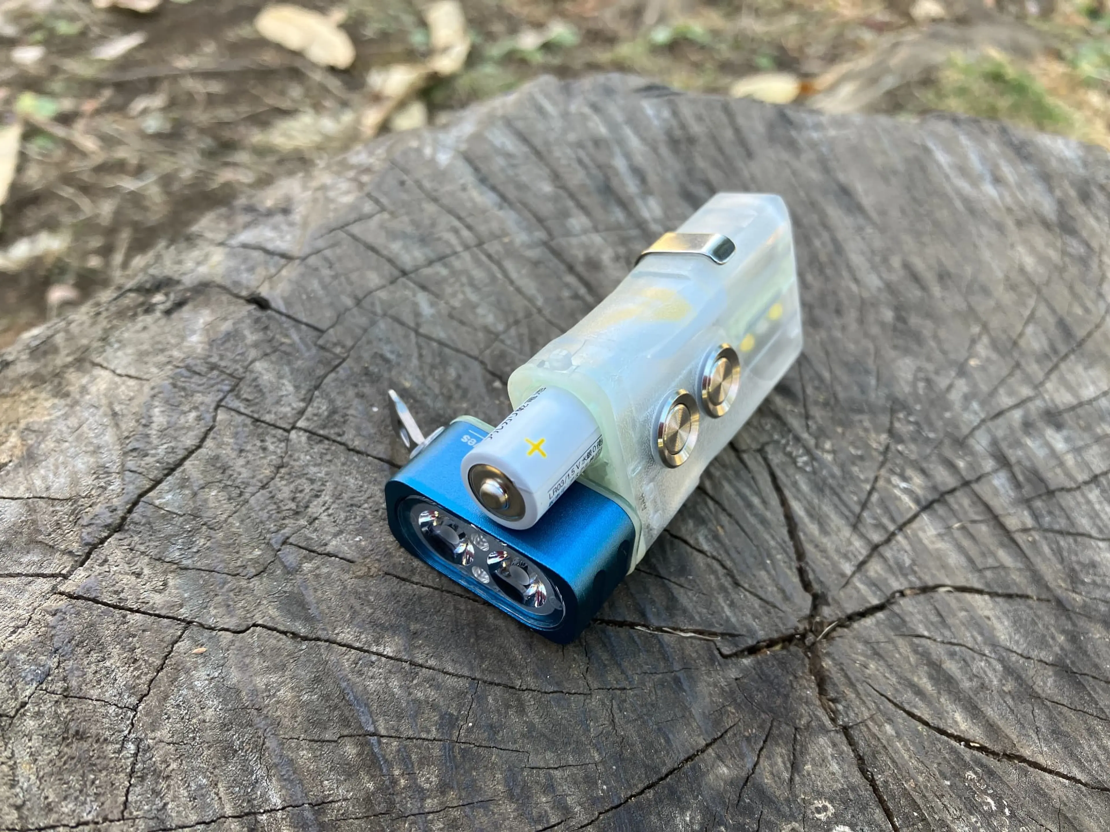 RovyVon Angel Eyes E7 White+UV LEDライト Amazon.co.jp: RovyVon Angel Eyes E7 USB-C ハイブリッド