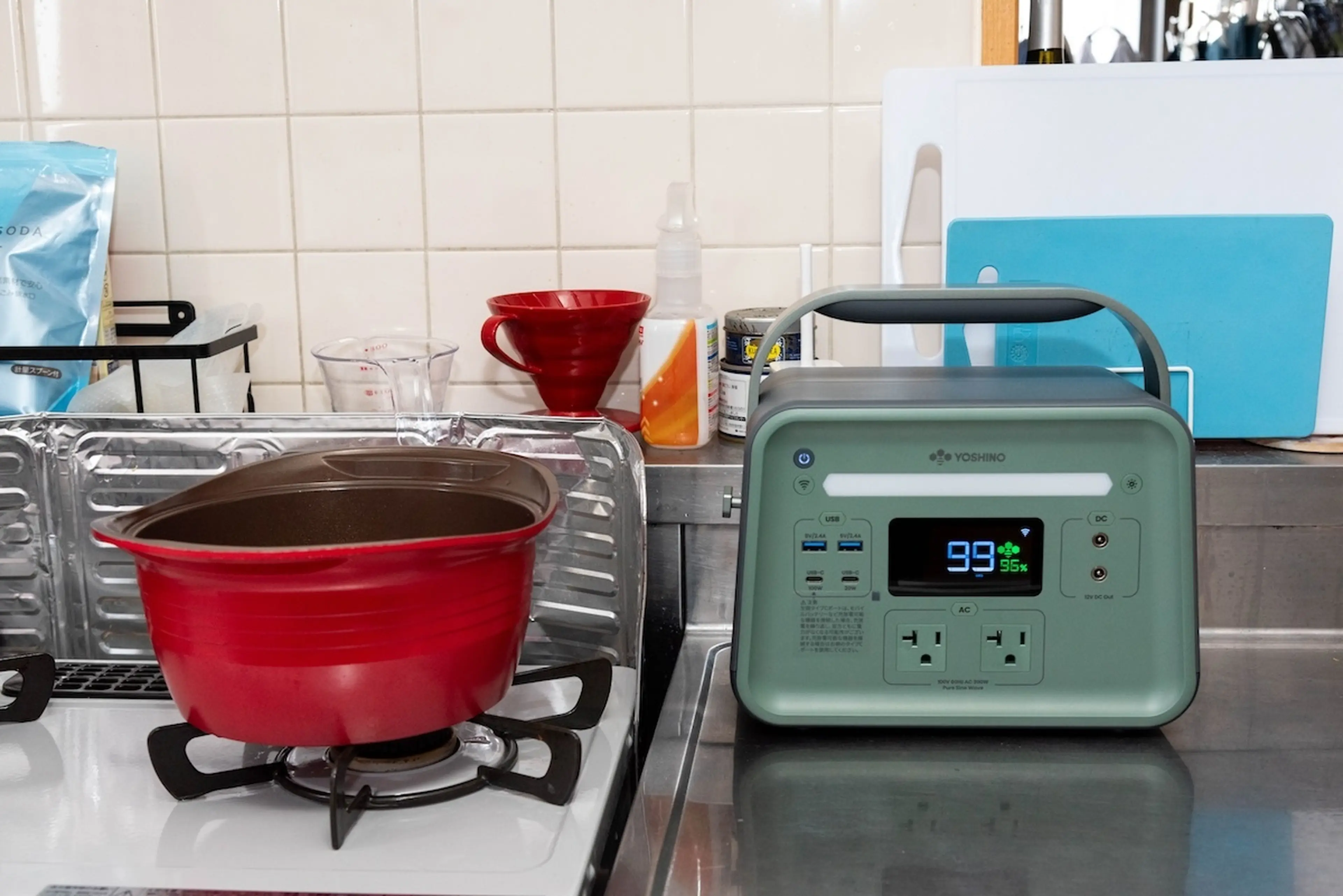 話題の「固体電池ポータブル電源」が進化！急速充電OKでもっと早く 