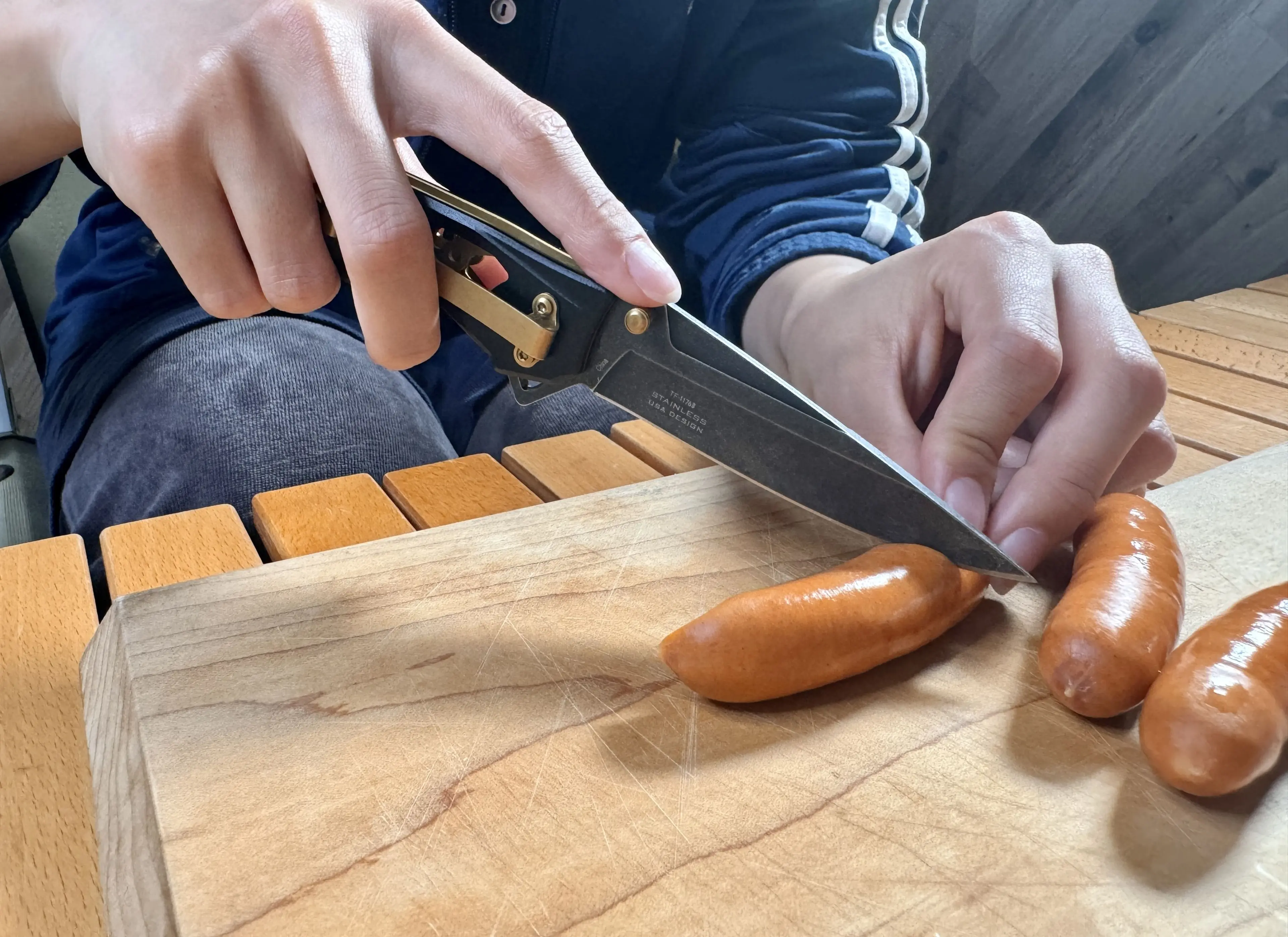 デザインに惚れ惚れ、それでいて実力派な「Cog Knife」 | キャンプ