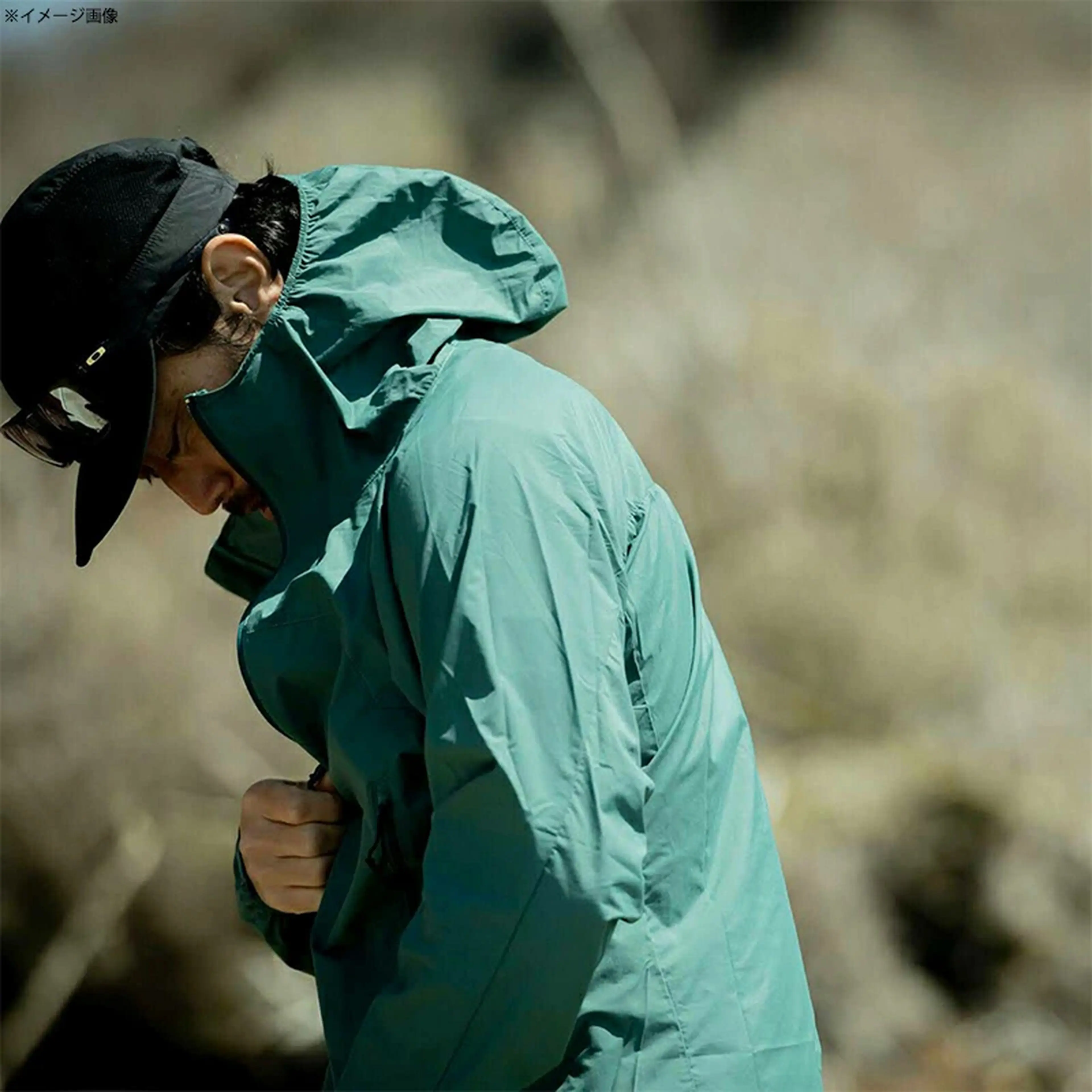 防水性ライトグリーンウィンドブレーカー 防水性ライトグリーンウィンドブレーカー