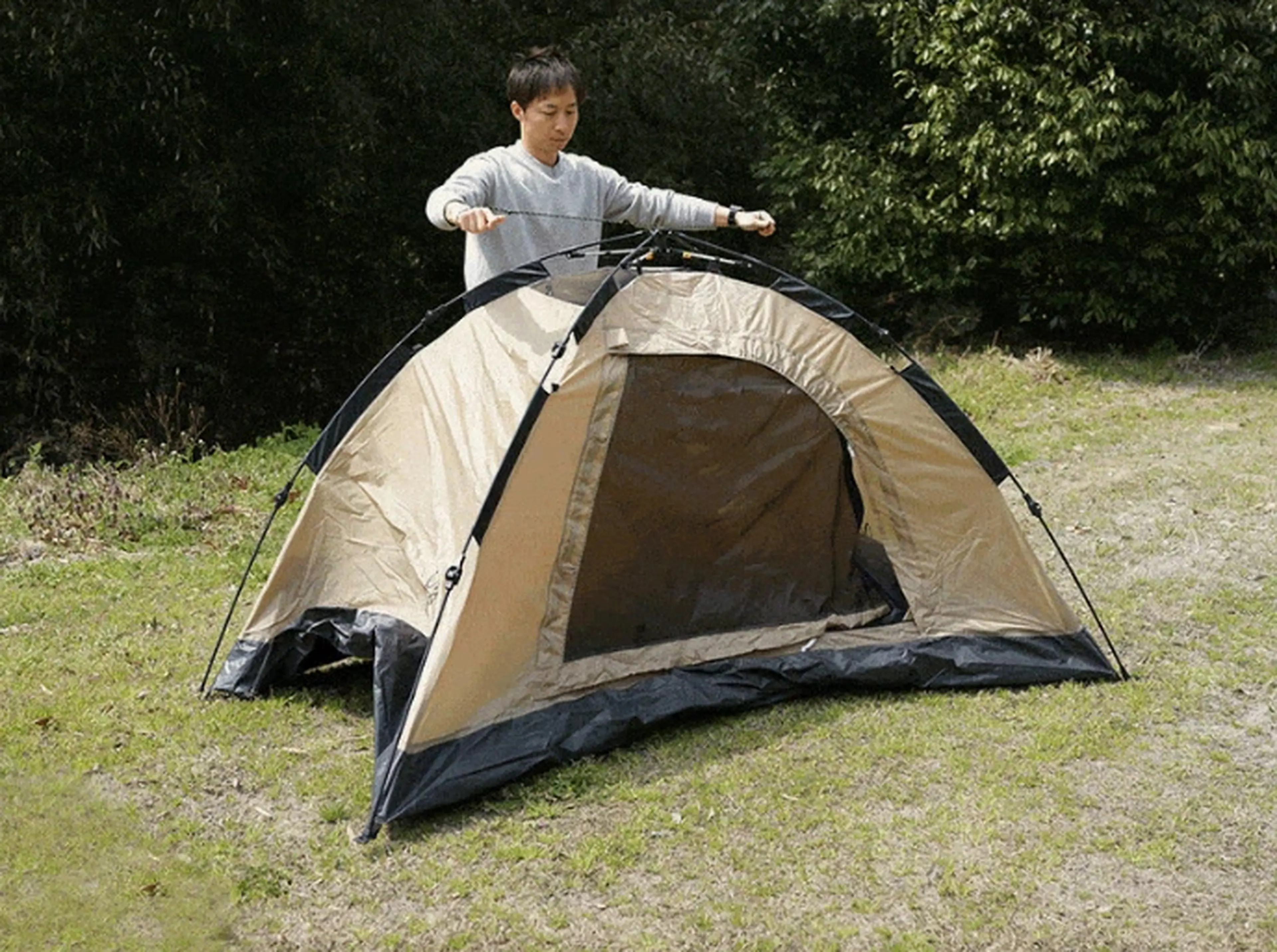 ☆1分設営☆ 210×210cm ワンタッチ式 キャンプテント 通気性