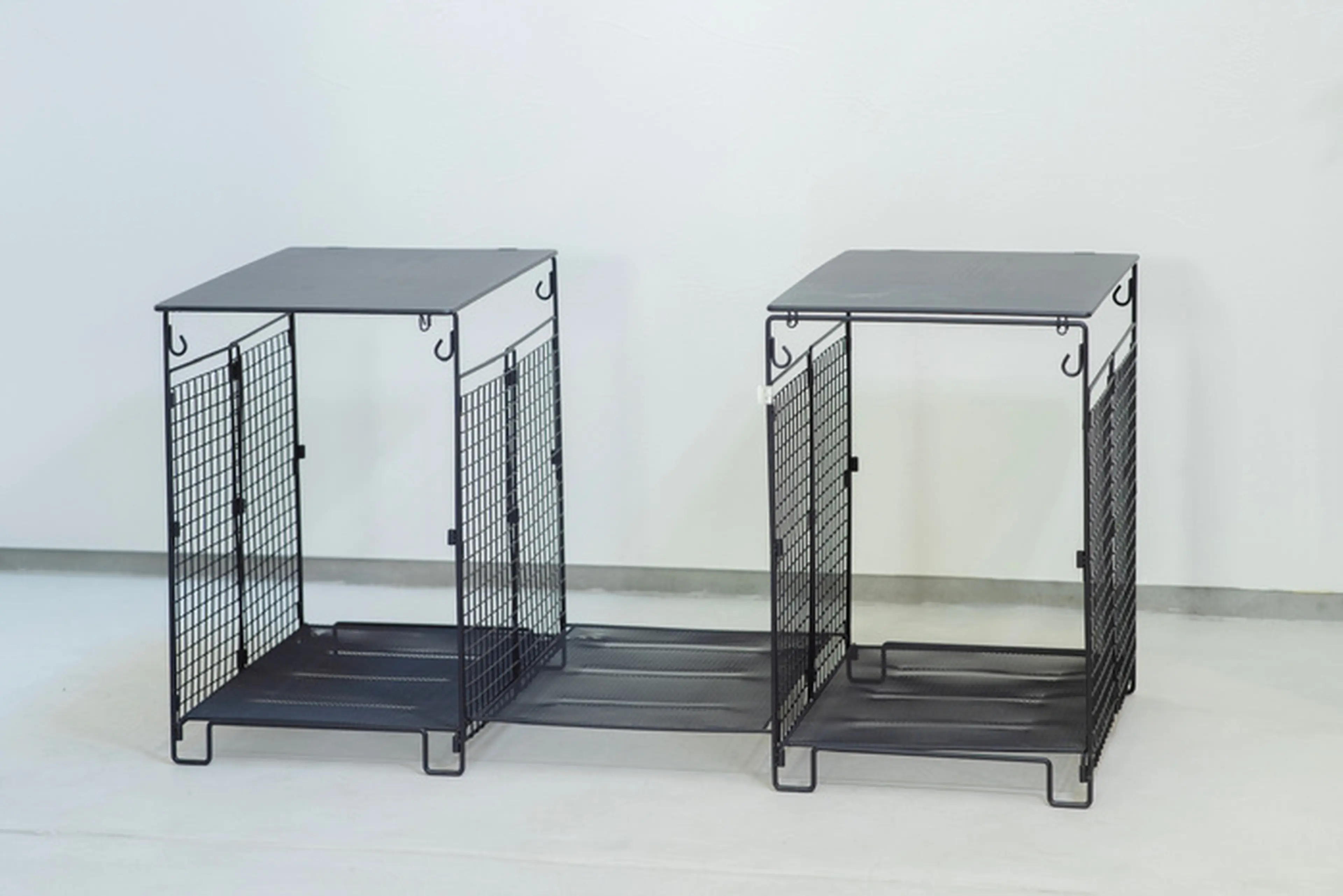 サイドテーブル