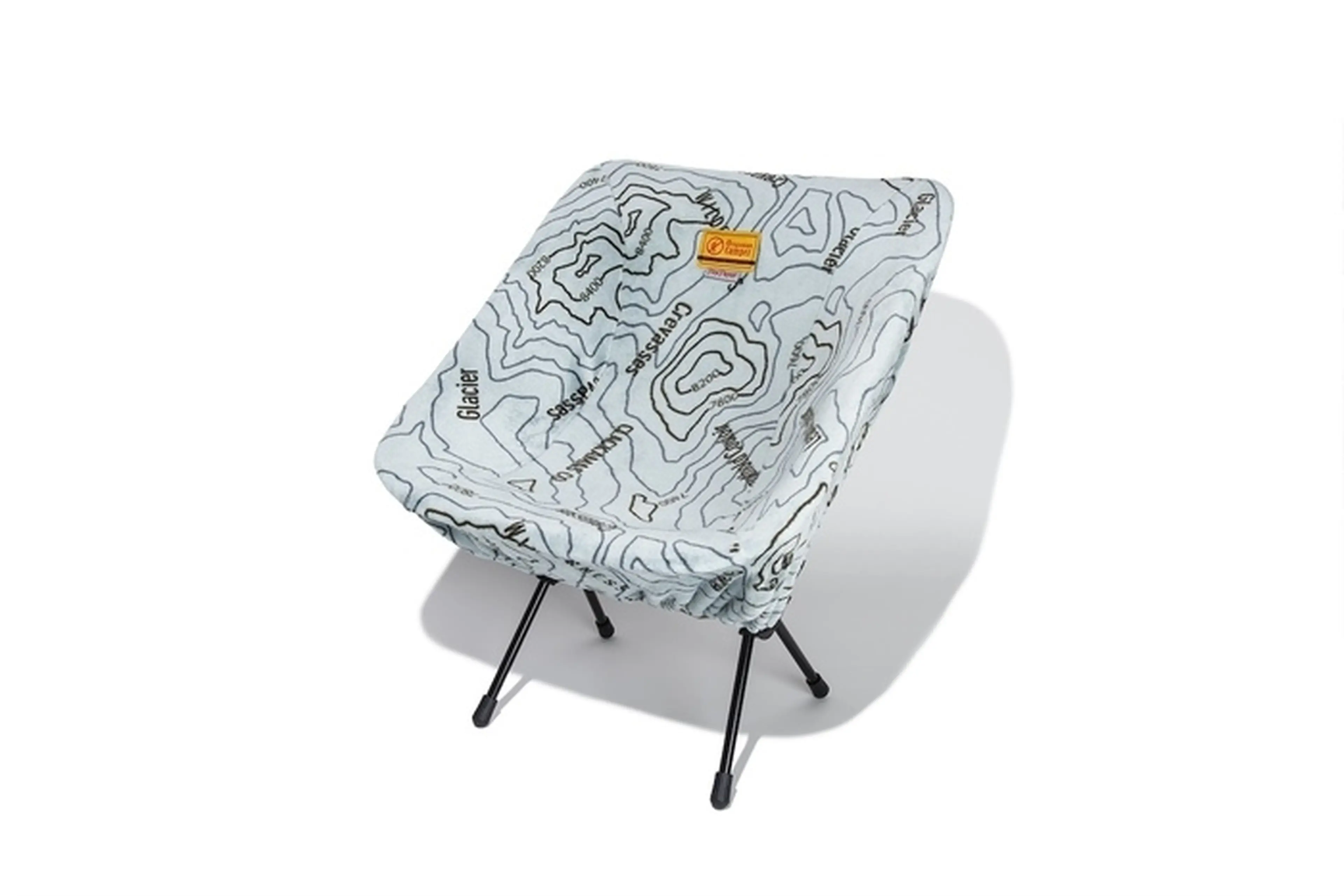 ヘリノックス系チェアには「ファイヤープルーフ コンパクトチェアカバー」