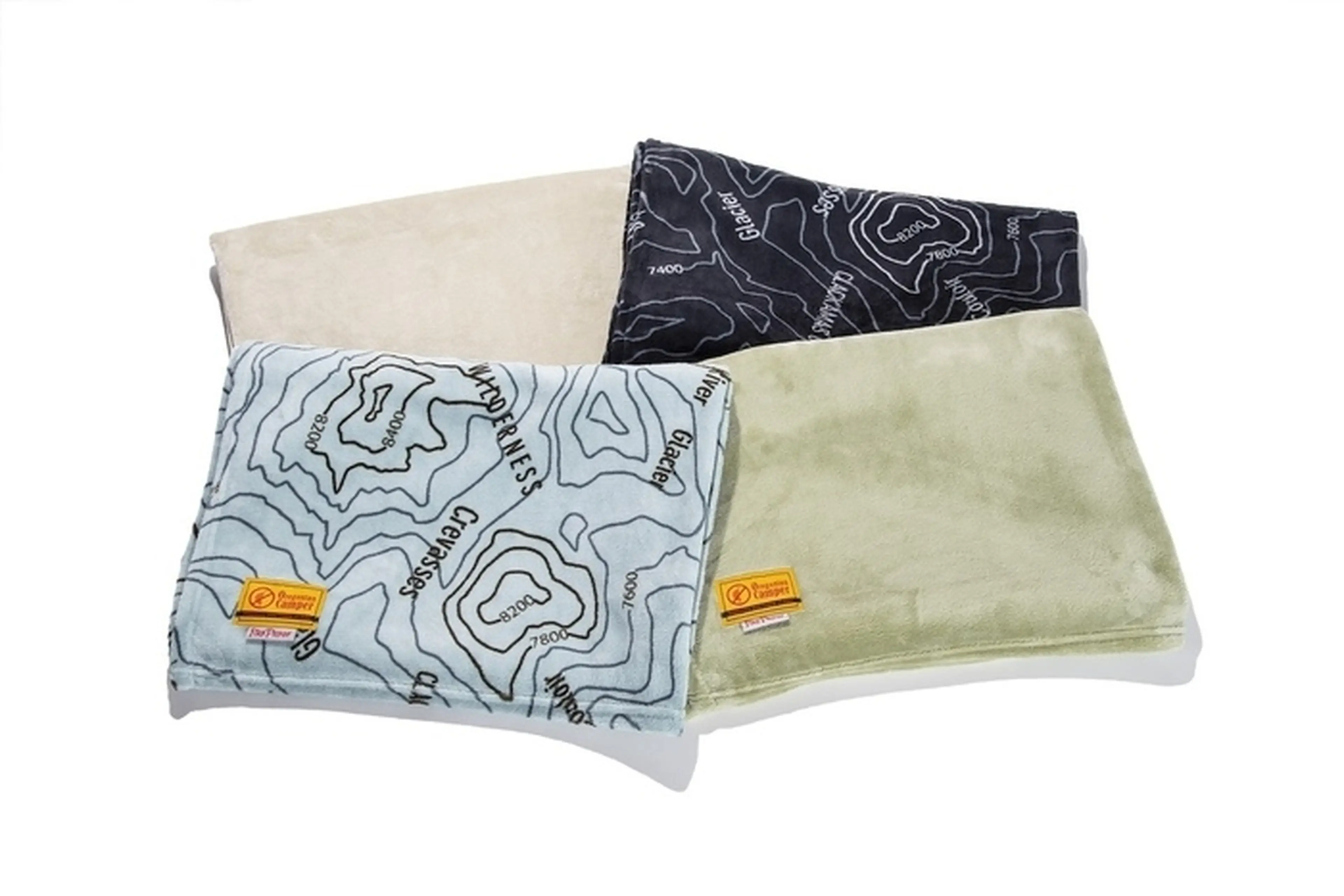 ブランケットは“焚き火ギア”として選ぶ時代に!