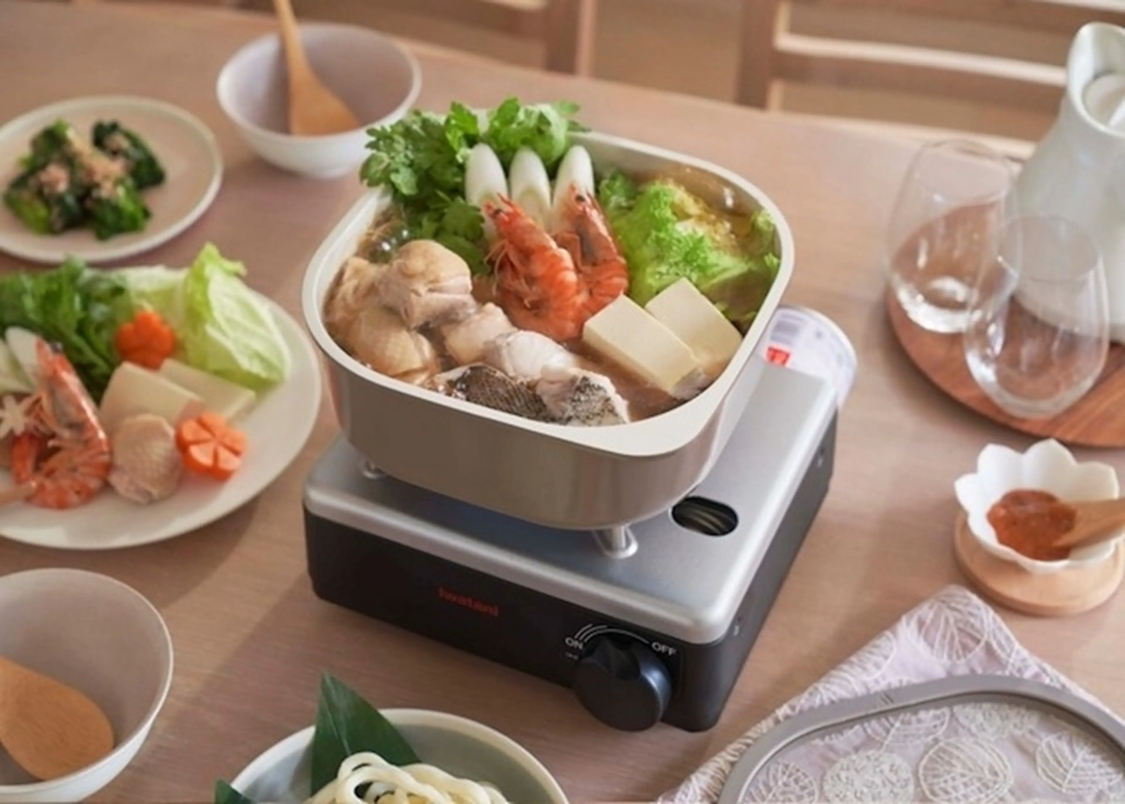 イワタニカセットフー こんろ＆ストーブ “イザまる”