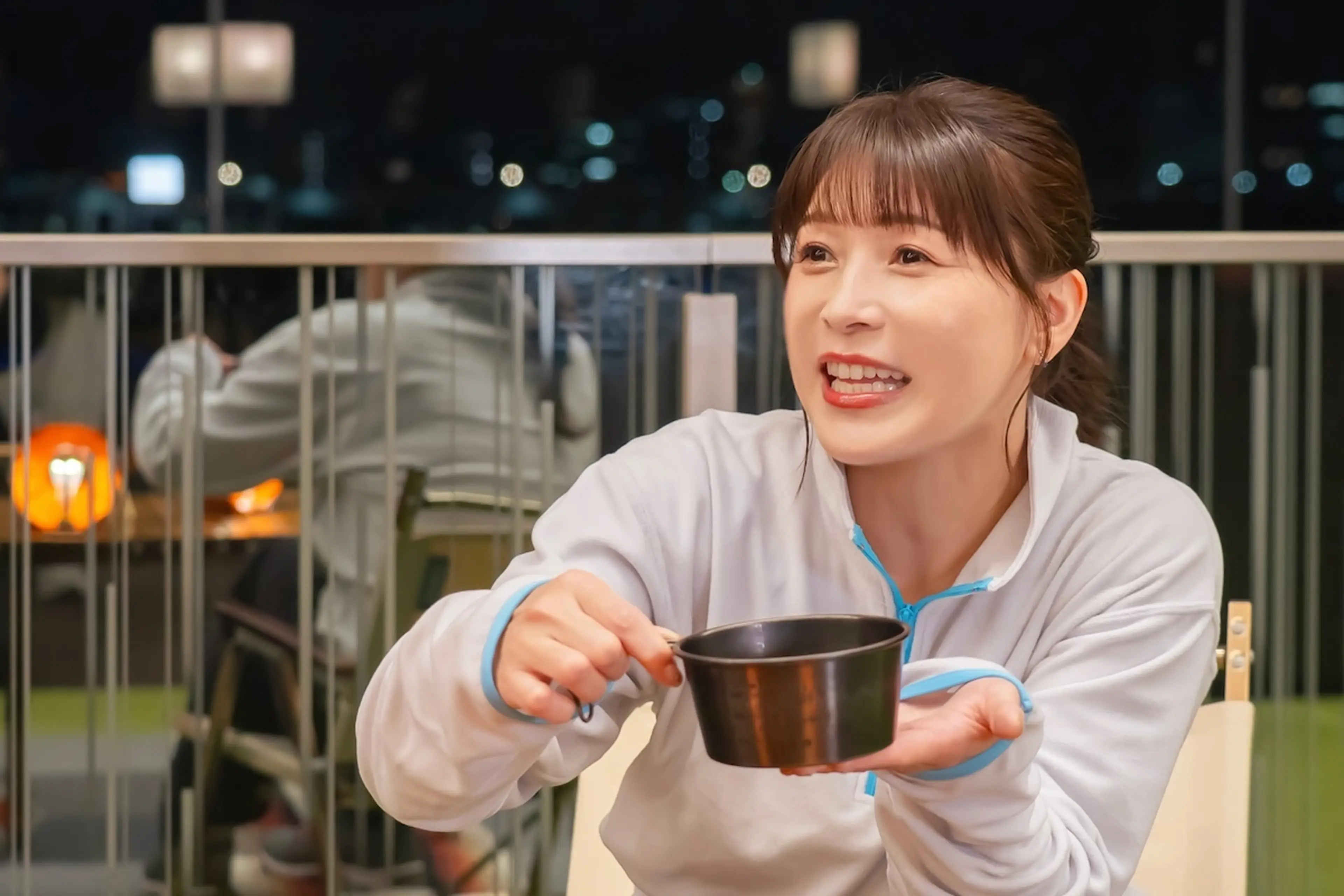 hinata公認キャンプ声優に決定！？「えみつん＆結那」がキャンプギアの