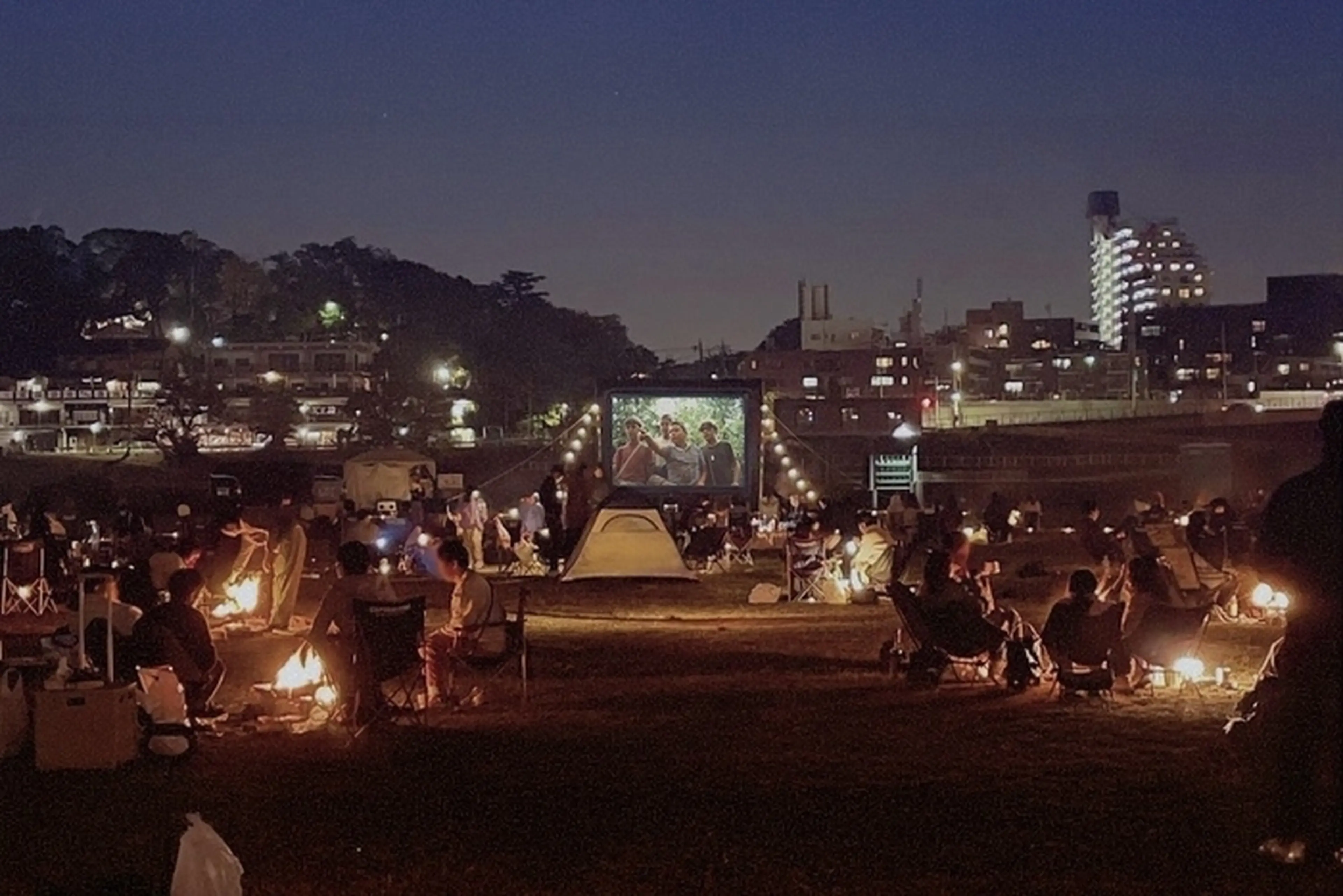 シネマ＆キャンプ