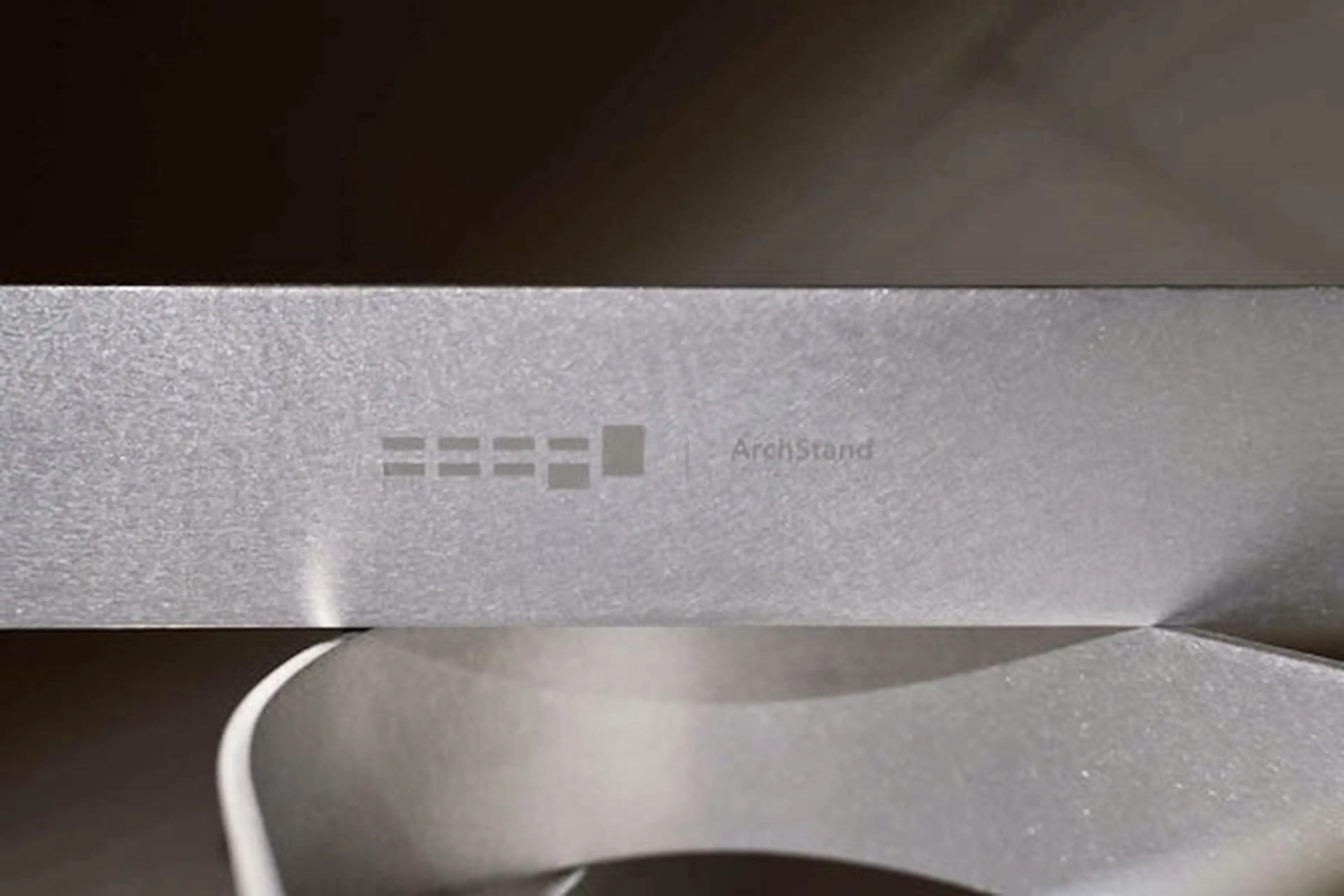 EEEFL(イーフル)の「ArchStand(アーチスタンド)」