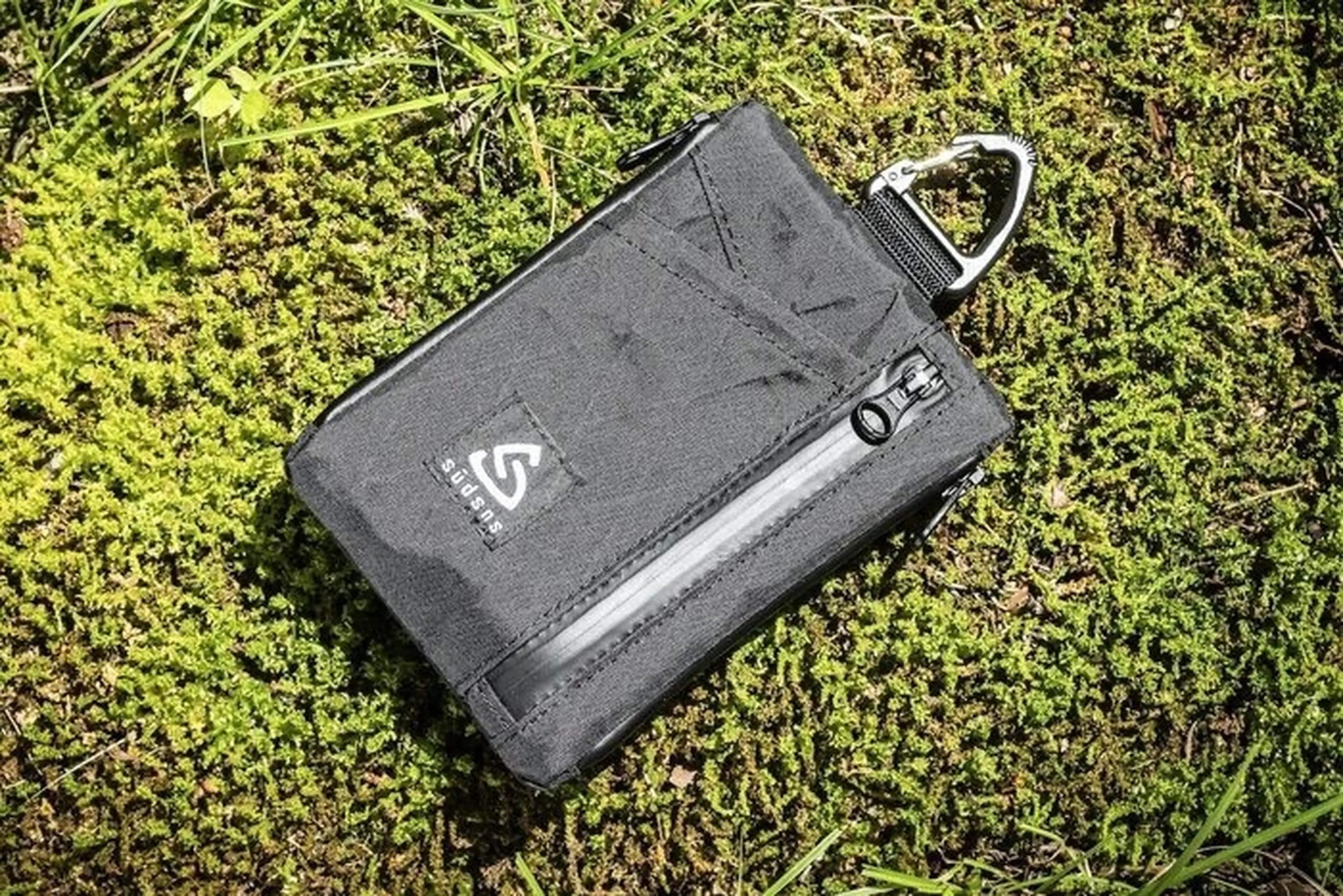 sûdsns（スーデザインズ）Multi Pouch Plus