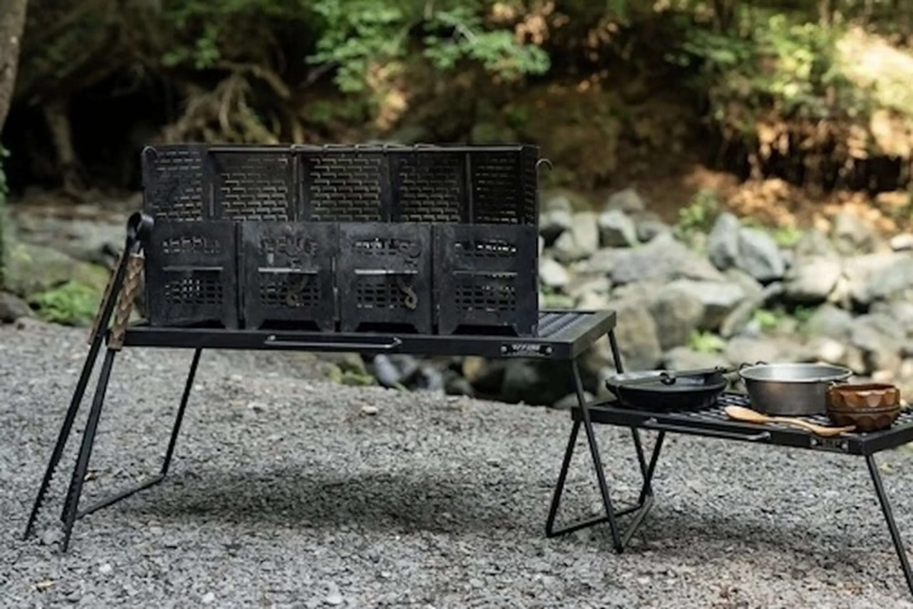 サンゾー工務店 IRON TABLE