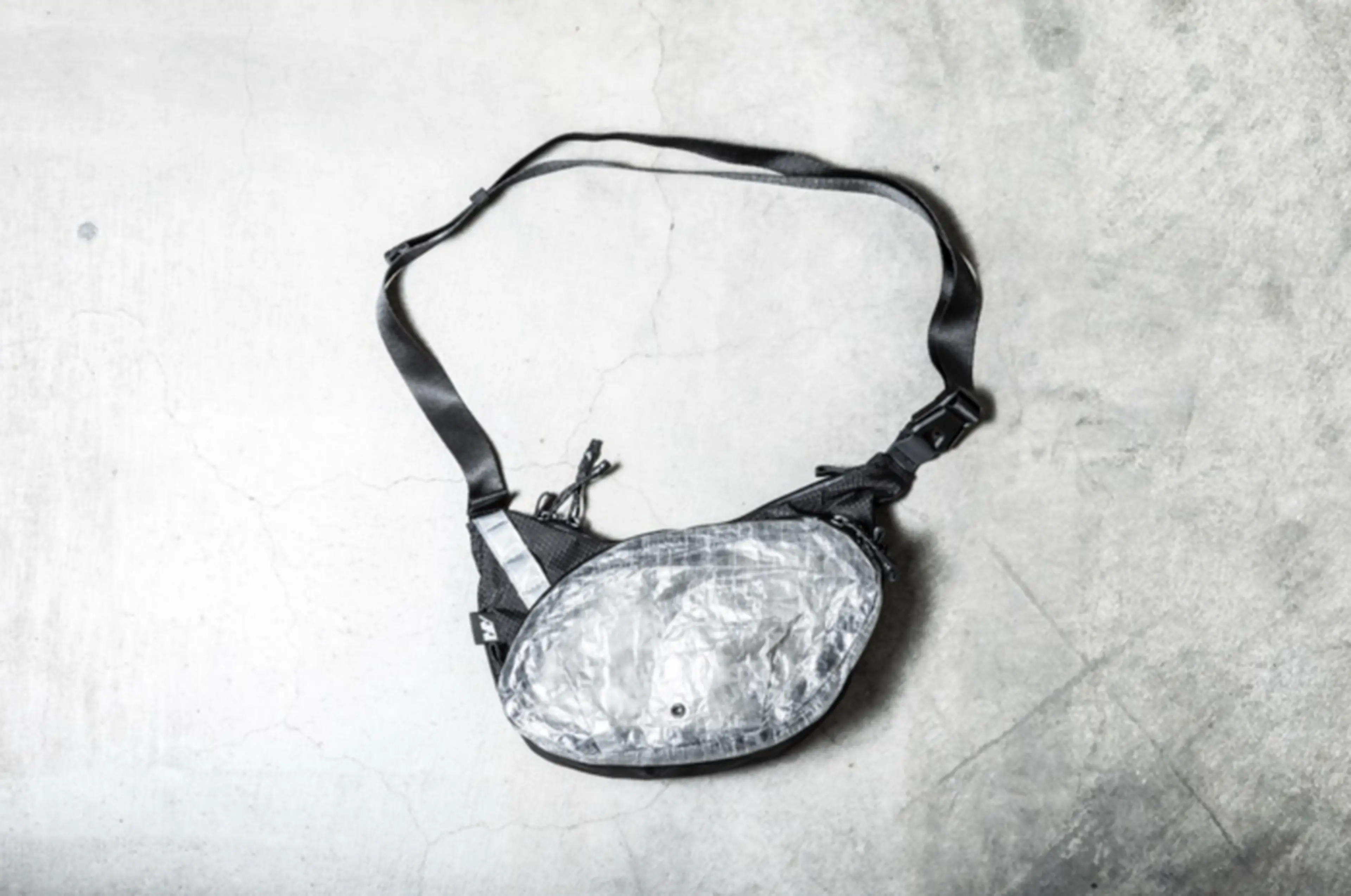 maastik（マースティック）SLING BAG 2.6