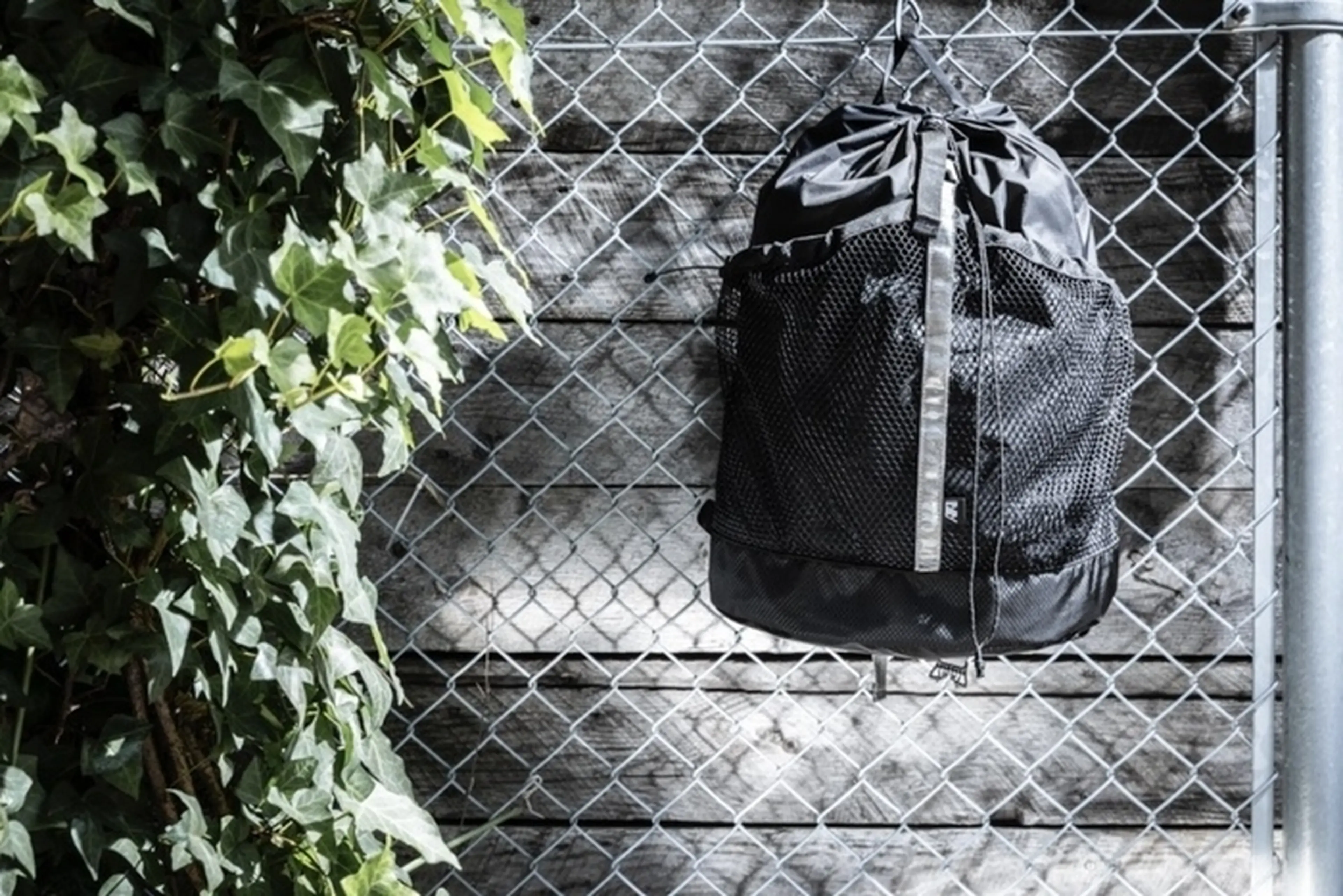 maastik（マースティック）KNAPSACK 27