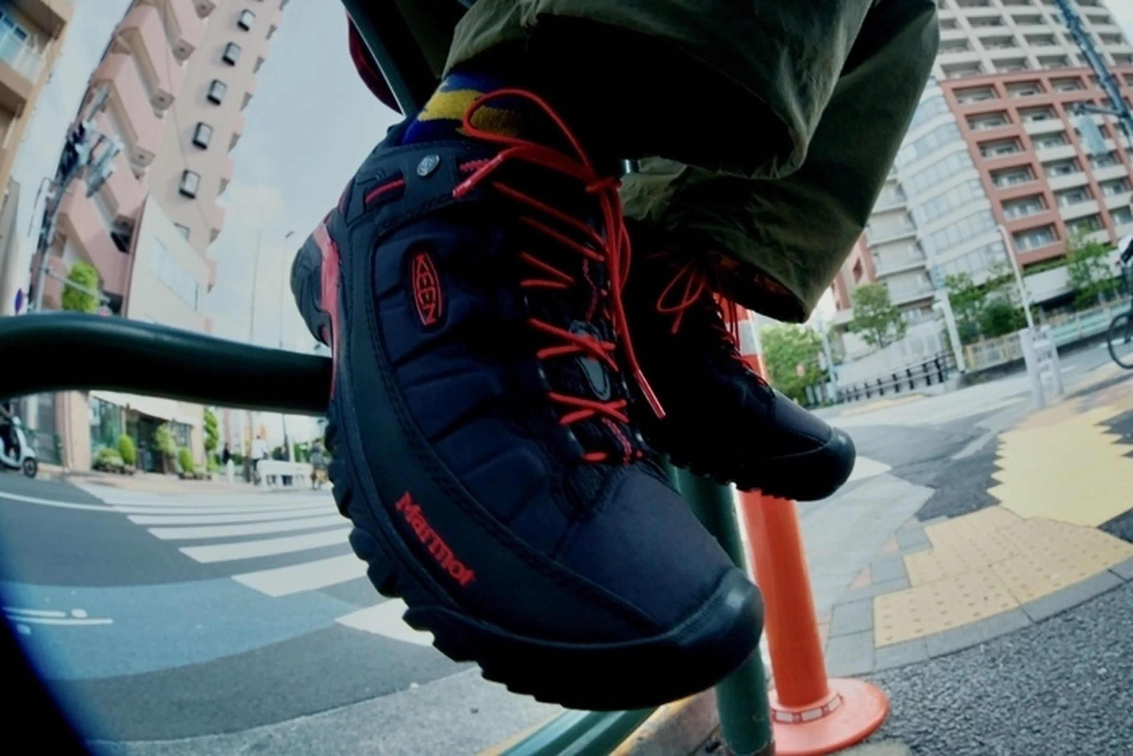 KEEN×Marmot