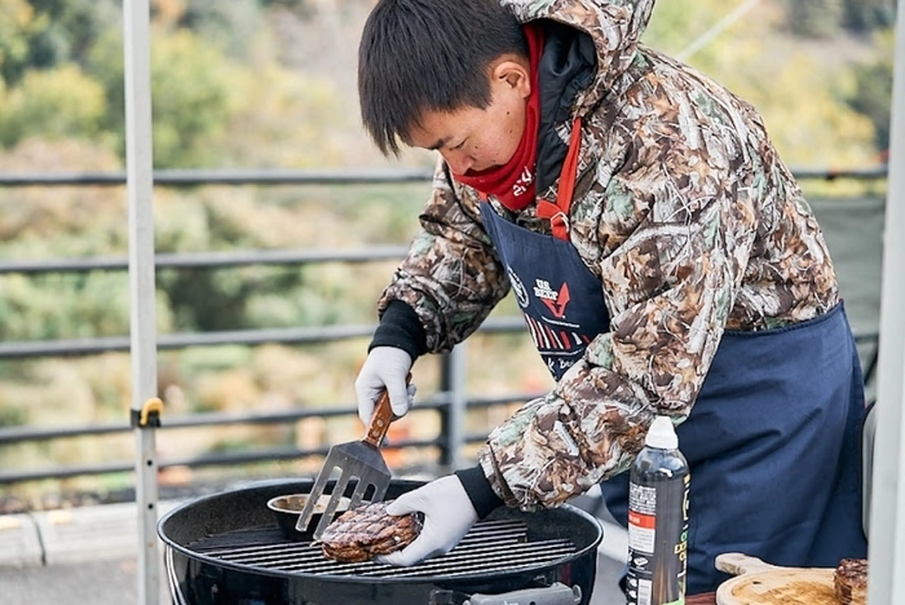 LIVE BBQ CUP