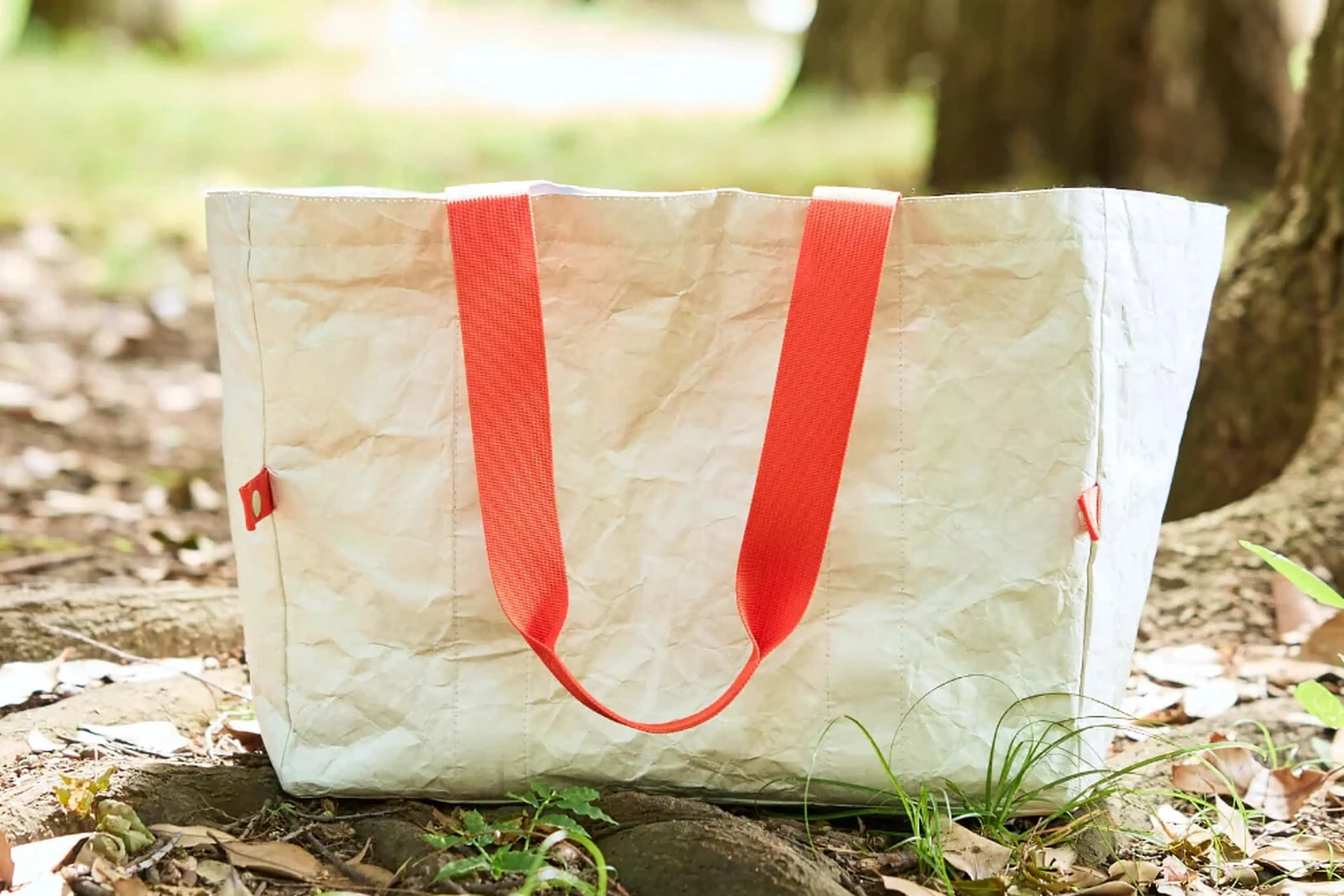 hinata x WEEKEND(ER) のOUTDOOR COOLBAG/GROCERY