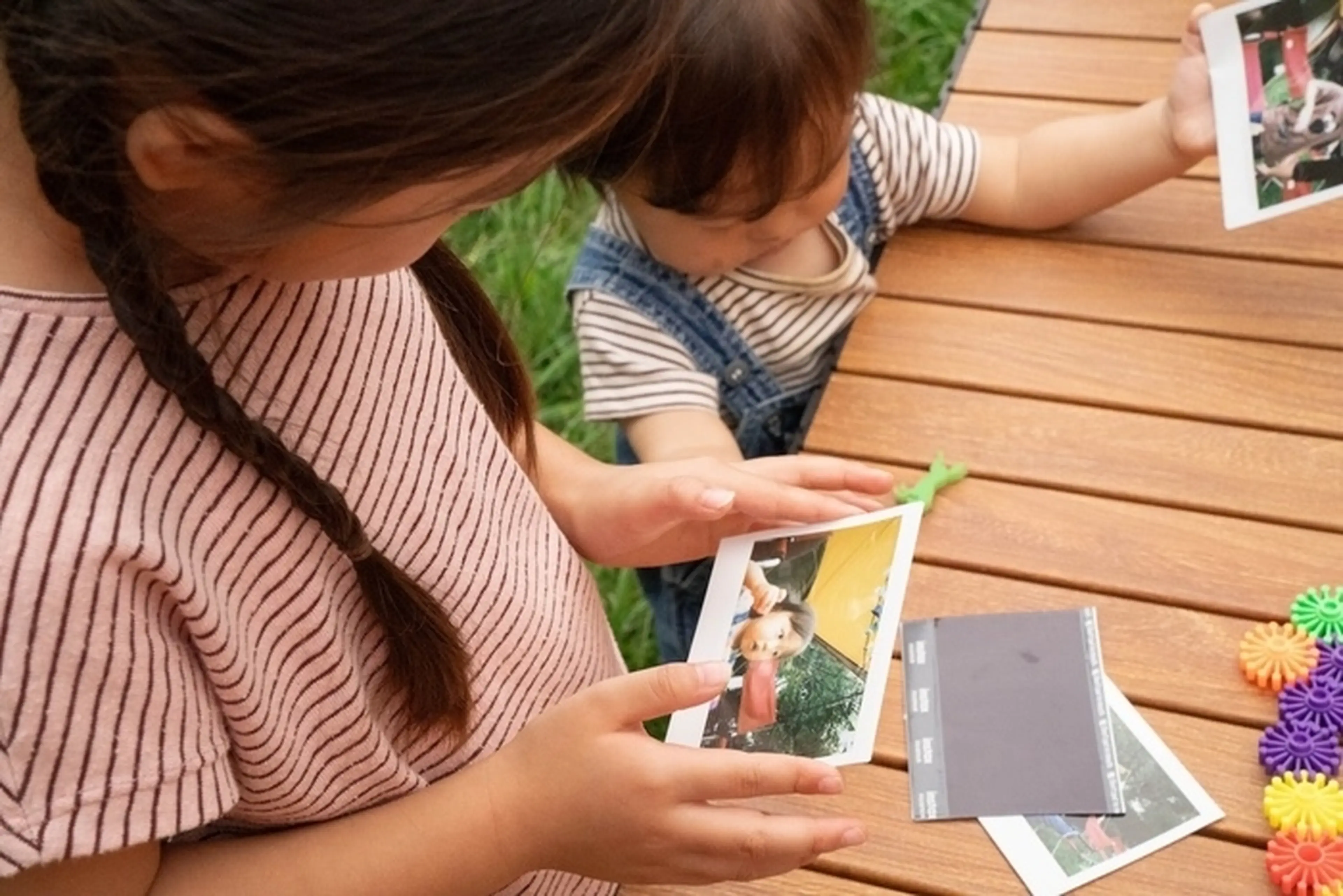  instax WIDE 400™