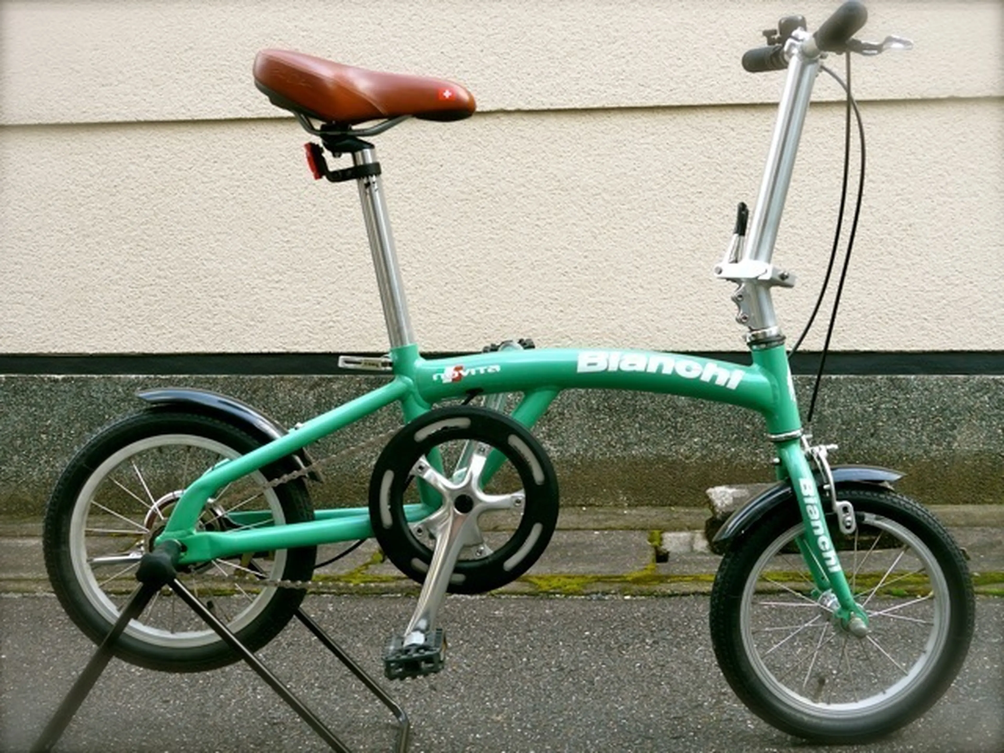 小さくて愛らしい！「ミニベロ」でサイクリング女子デビュー