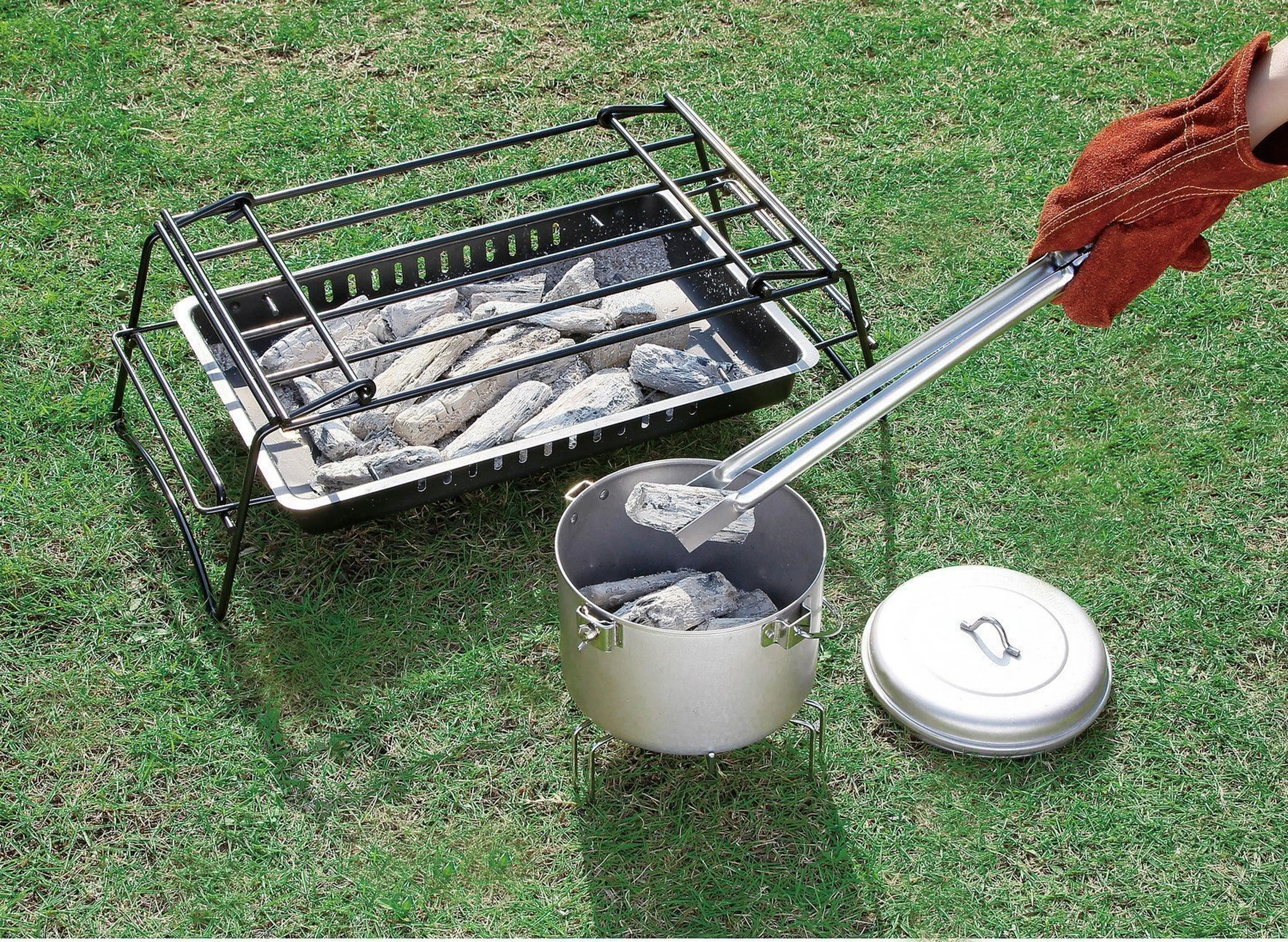 火消し壺のおすすめ15選！間違えない使い方と選び方も紹介 | キャンプ